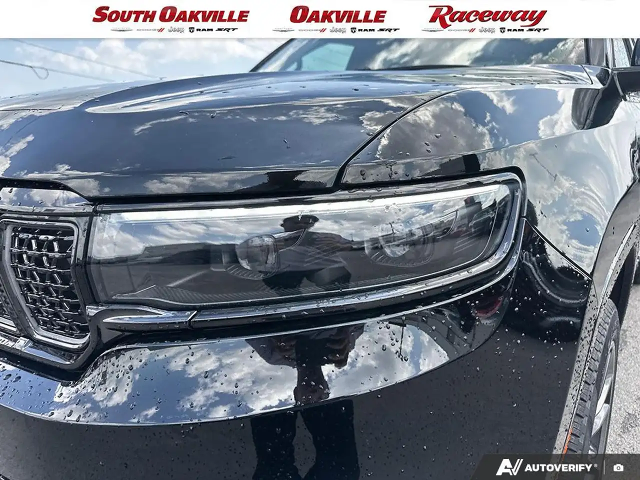 Jeep Grand Wagoneer photo Jeep Grand Wagoneer