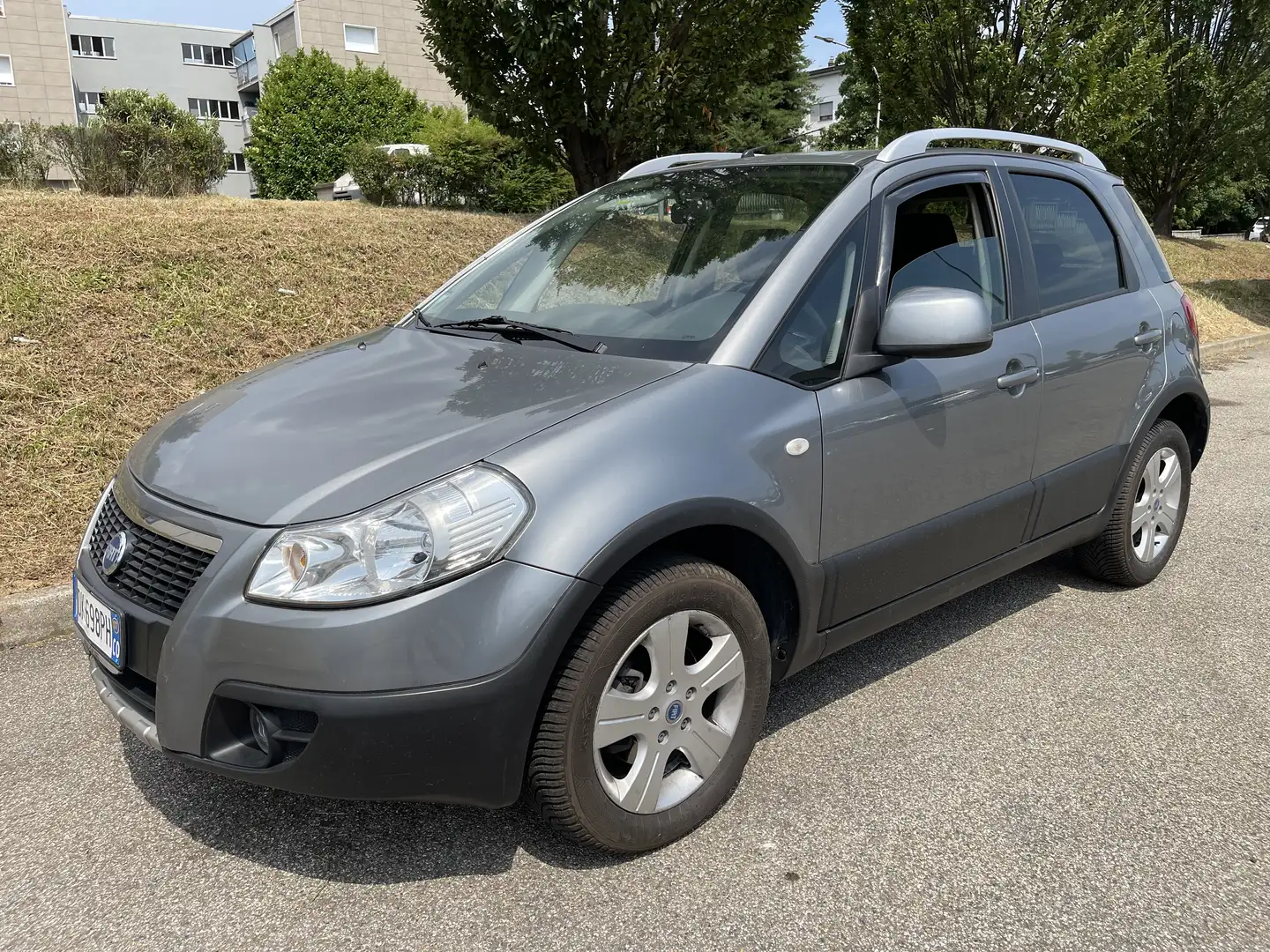 Fiat Sedici 1.6 16v Dynamic 4x4 107cv - 1