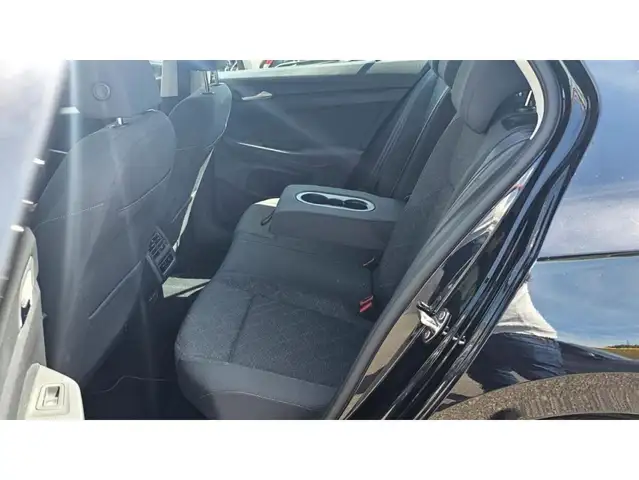 Volkswagen Golf view 7