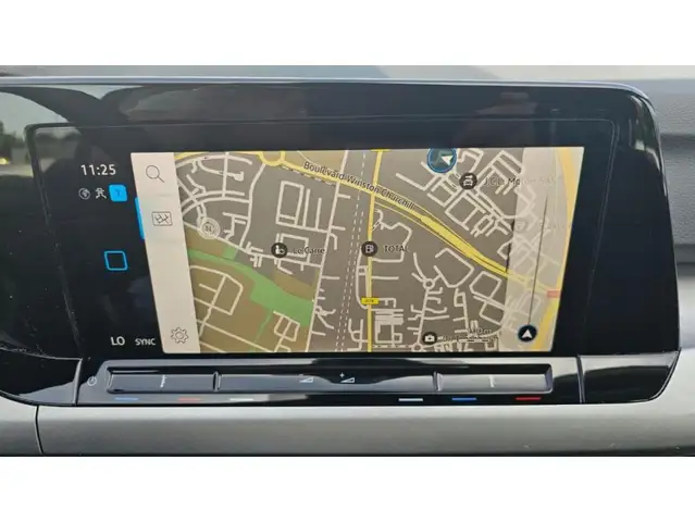 Volkswagen Golf view 10