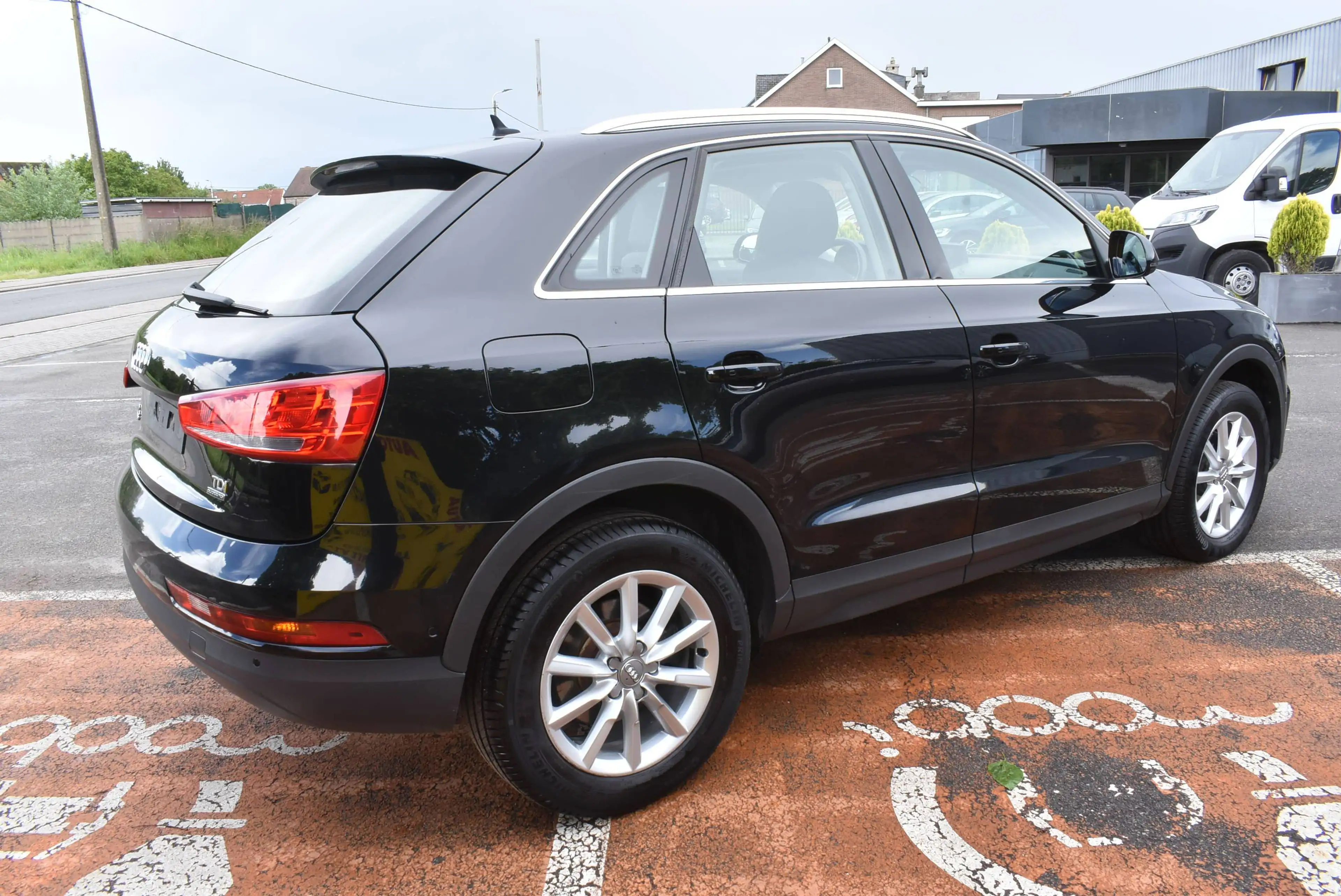 Audi Q3 2.0 TDi Quattro Design S tronic ***12M GARANTIE*** — photo 5