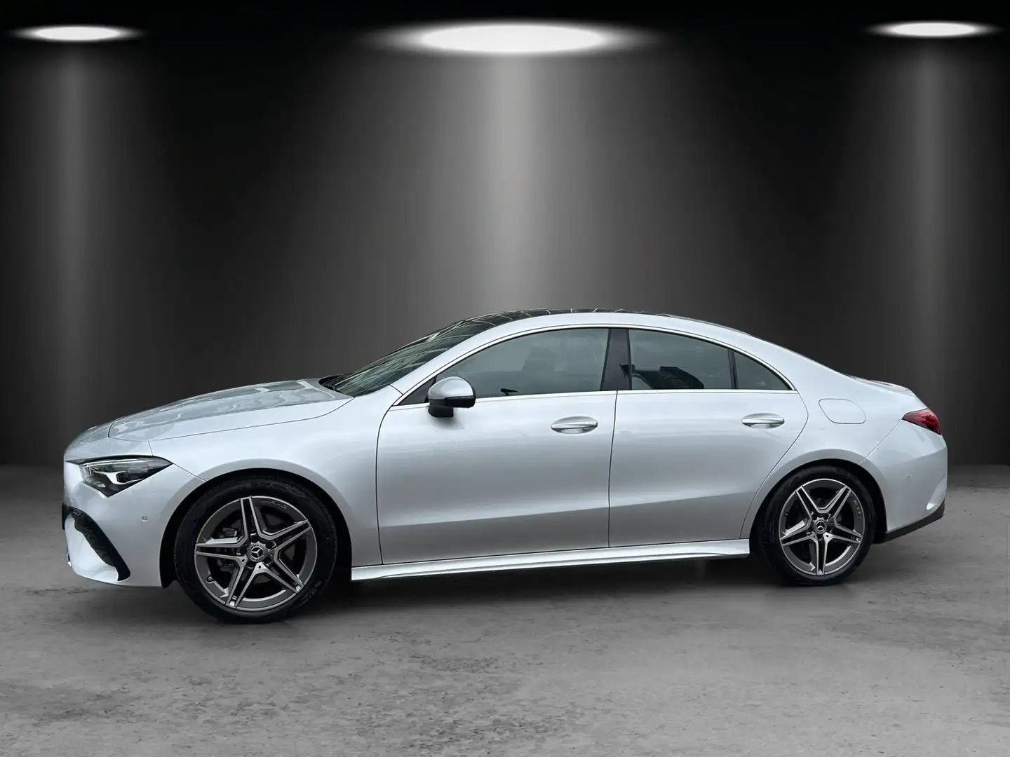 Mercedes-Benz CLA 180 AMG Prem AHK Pano LED Memo KeyGo Totwink Silber - 2