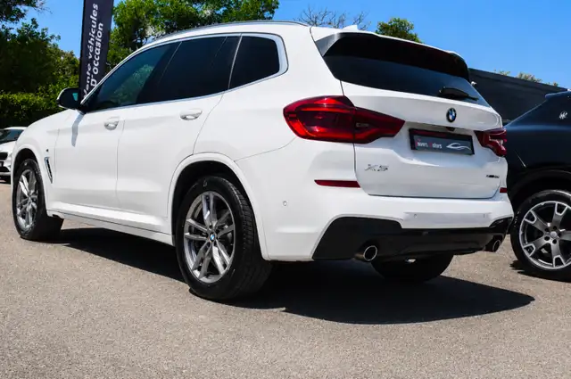 BMW X3 view 3