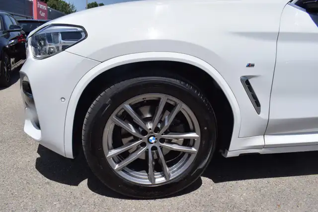 BMW X3 view 11