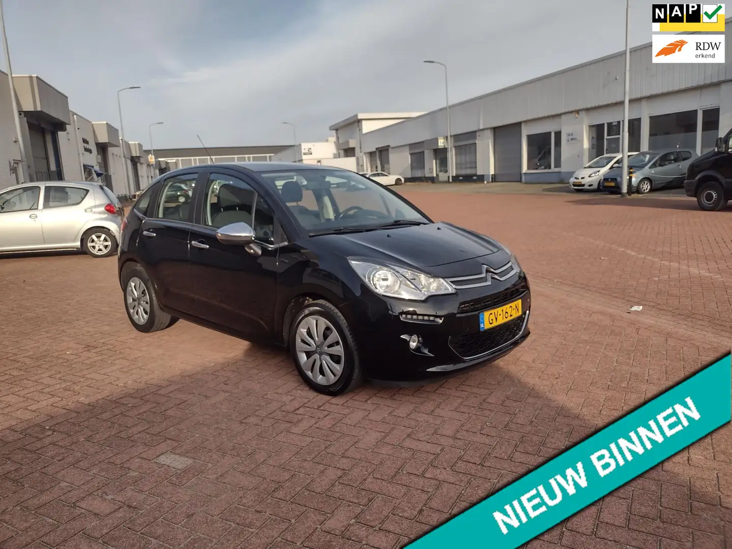 Citroen C3 1.2 PureTech Collection MOOIE AUTO BEL 0619590613 Negro - 1