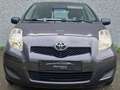 Toyota Yaris 1.0i 2010 146000km Gris - thumbnail 2