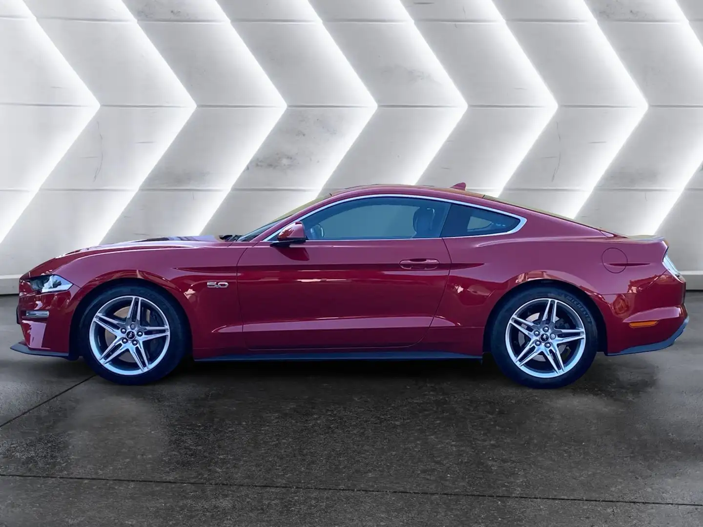 Ford Mustang Coupe 5,0L V8 **GT** perfekter Erstbesitz Rot - 2