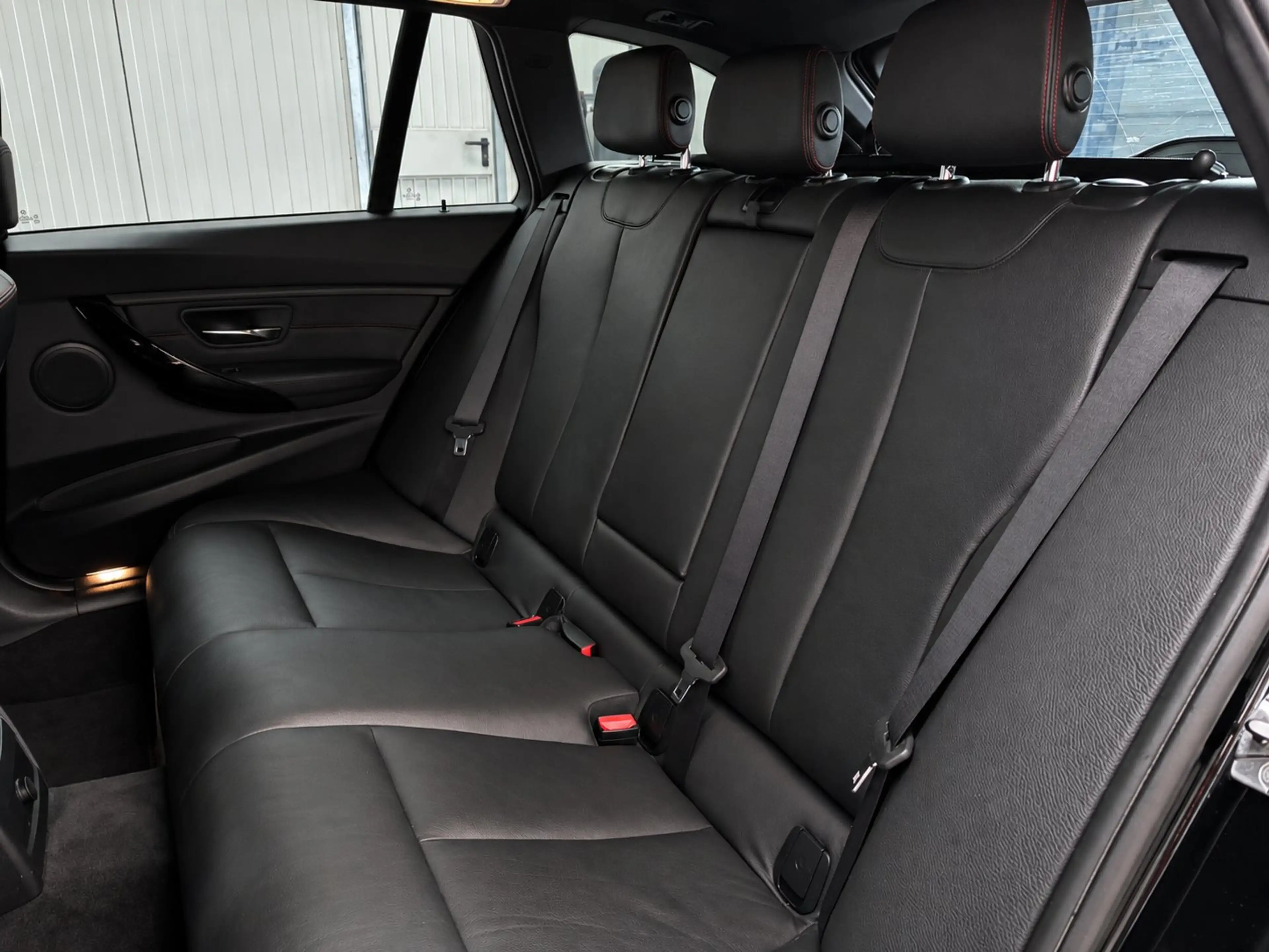 BMW 316 3-serie Touring 316i High Executive Volle auto! | — photo 38