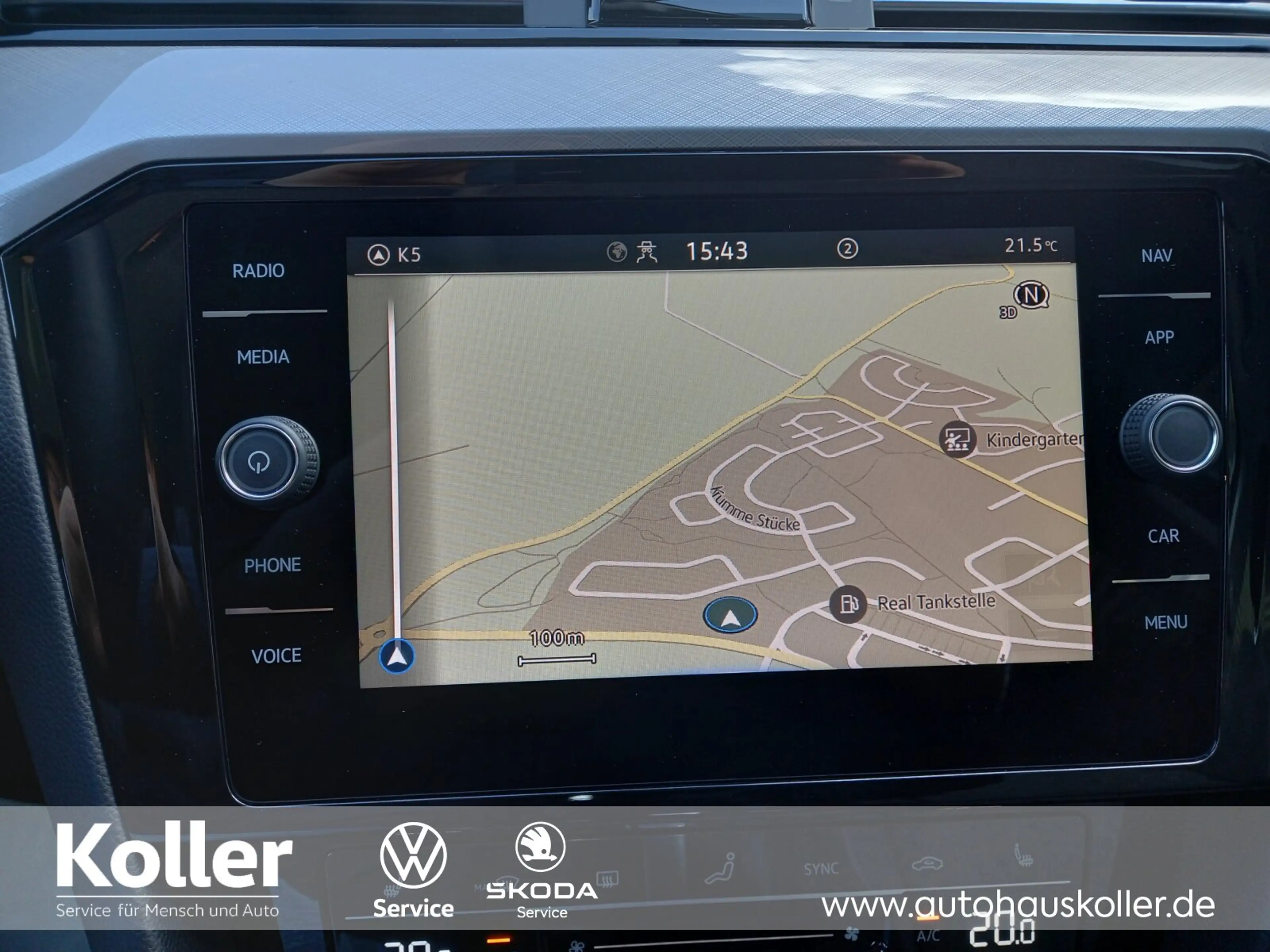 Volkswagen Passat Passat Variant 2.0 TDI DSG Navi Kamera ACC Autom. — photo 13