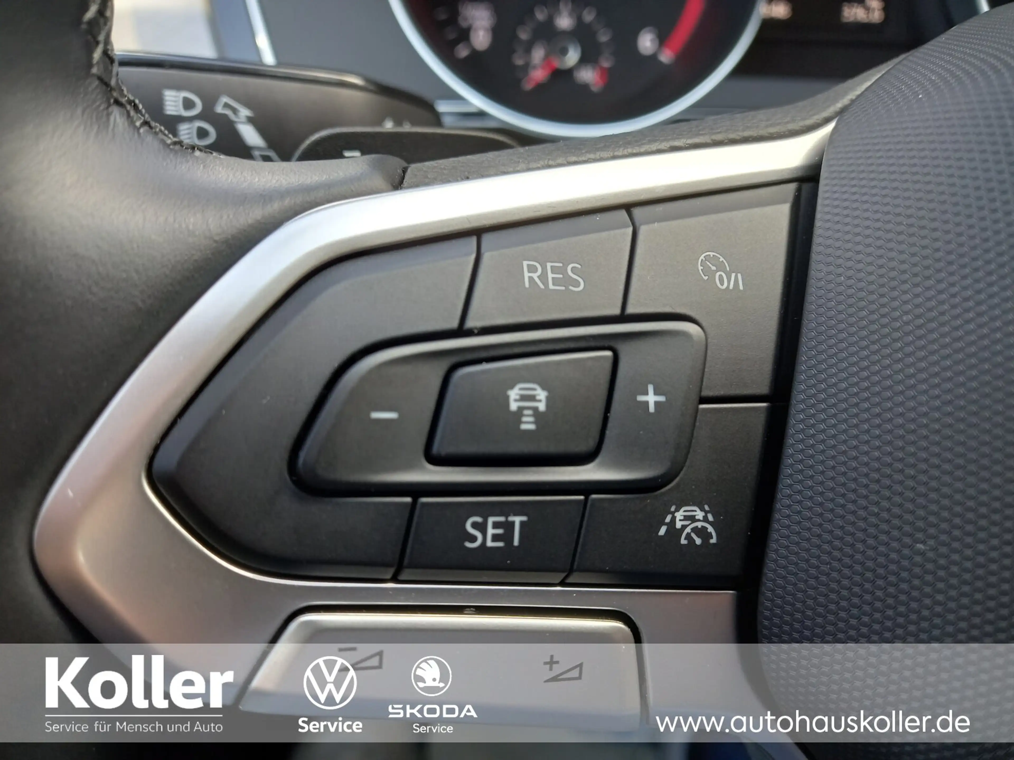 Volkswagen Passat Passat Variant 2.0 TDI DSG Navi Kamera ACC Autom. — photo 11