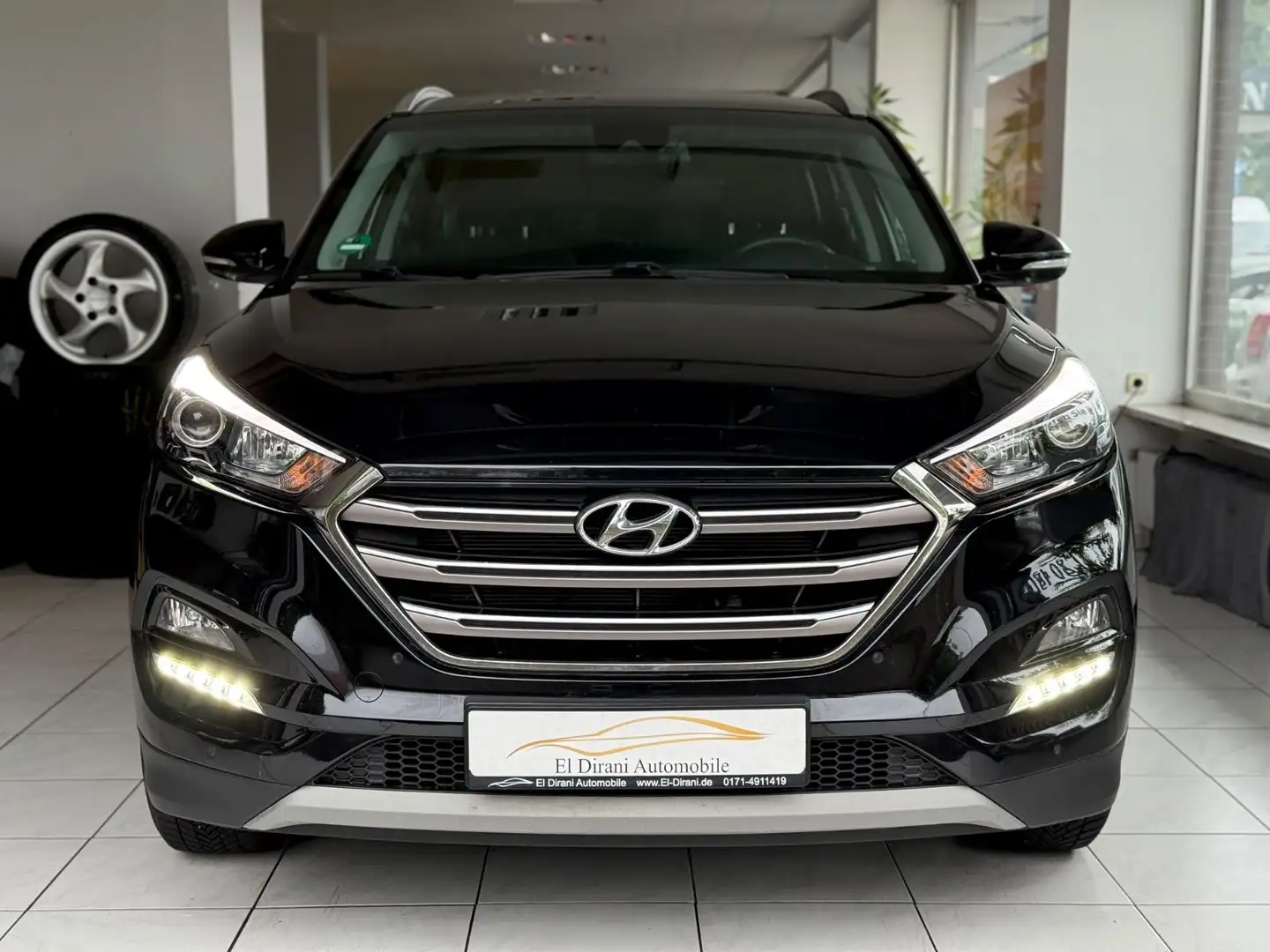 Hyundai TUCSON 1.6 Premium AHK/R-Cam/Navi/Lenkradhz/SHZ/ Negro - 2