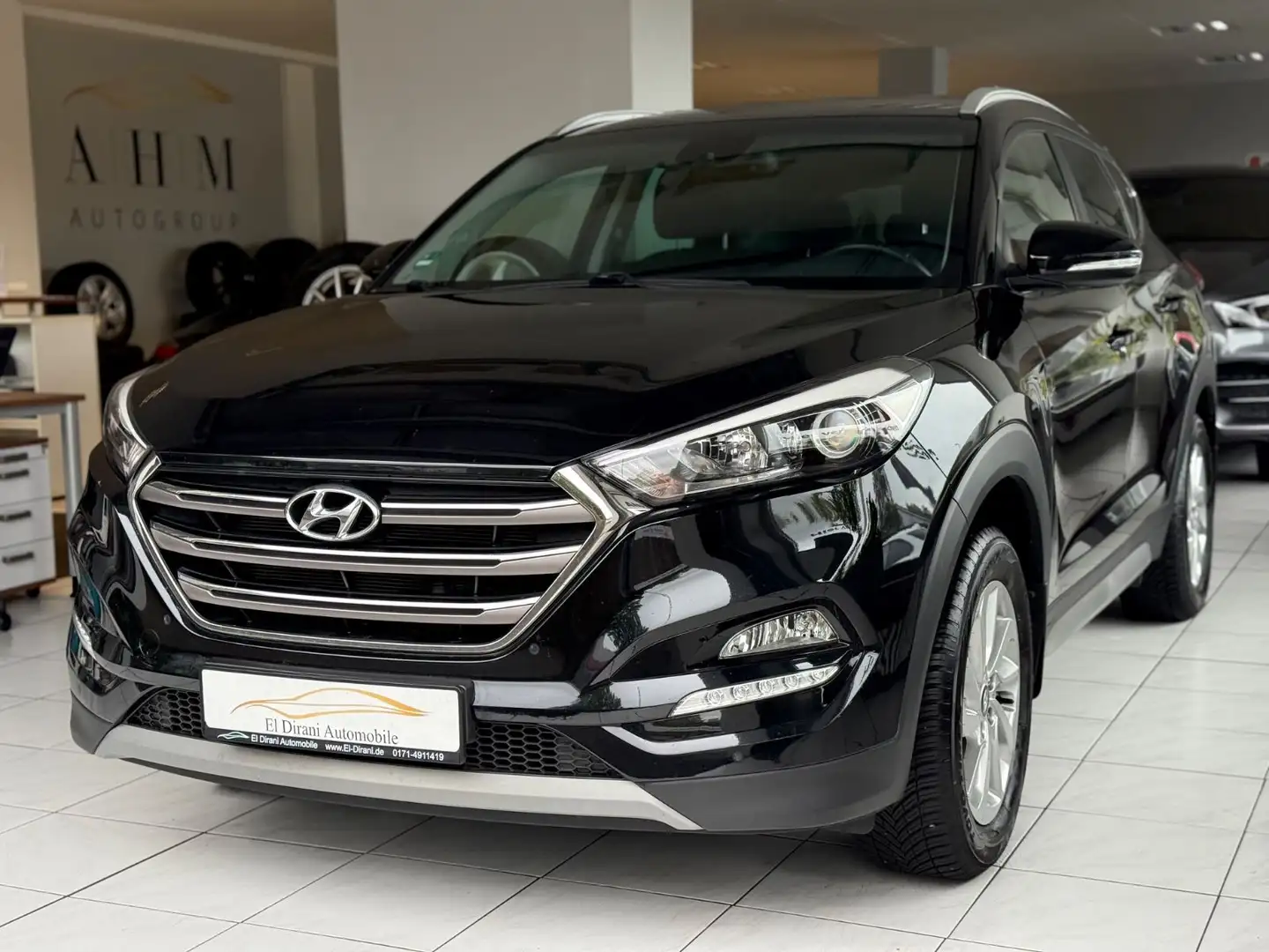 Hyundai TUCSON 1.6 Premium AHK/R-Cam/Navi/Lenkradhz/SHZ/ Negro - 1