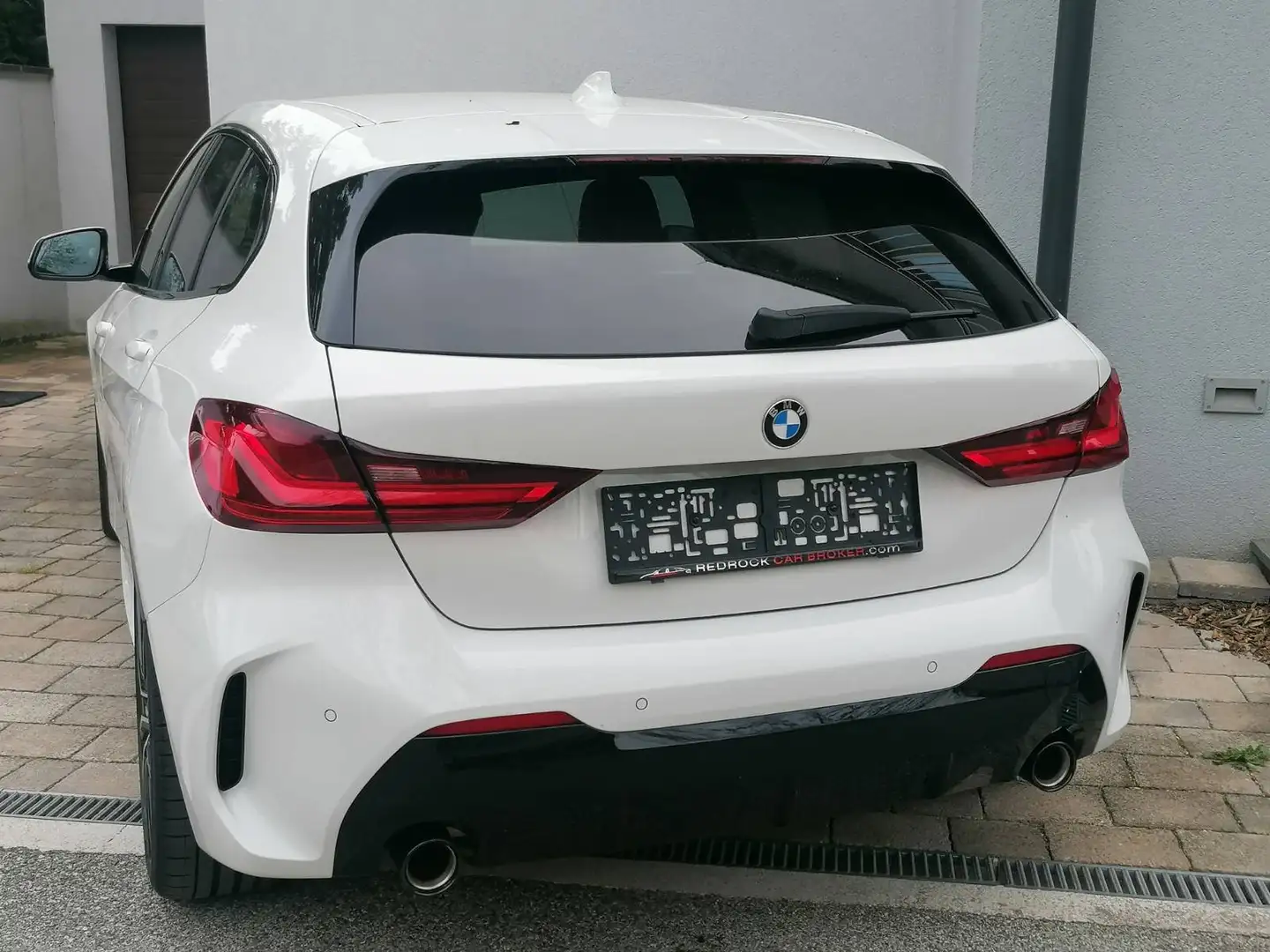 BMW 120 120d M xDrive Aut. Weiß - 2