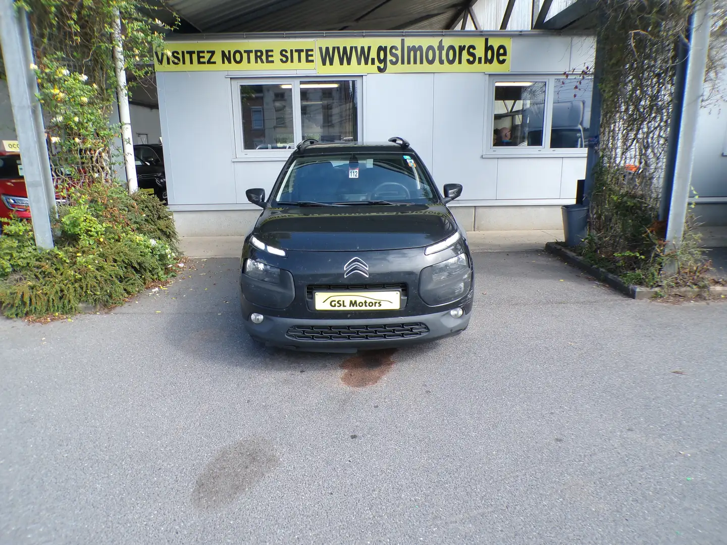 Citroen C4 Cactus 1.6HDi 92cv Automatic noir 01/16 3750€ marchand Černá - 2
