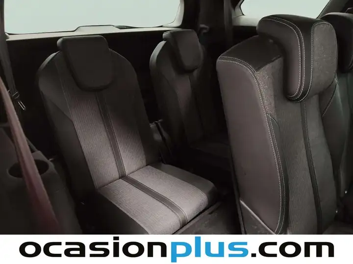 Peugeot 5008 2023, foto 6