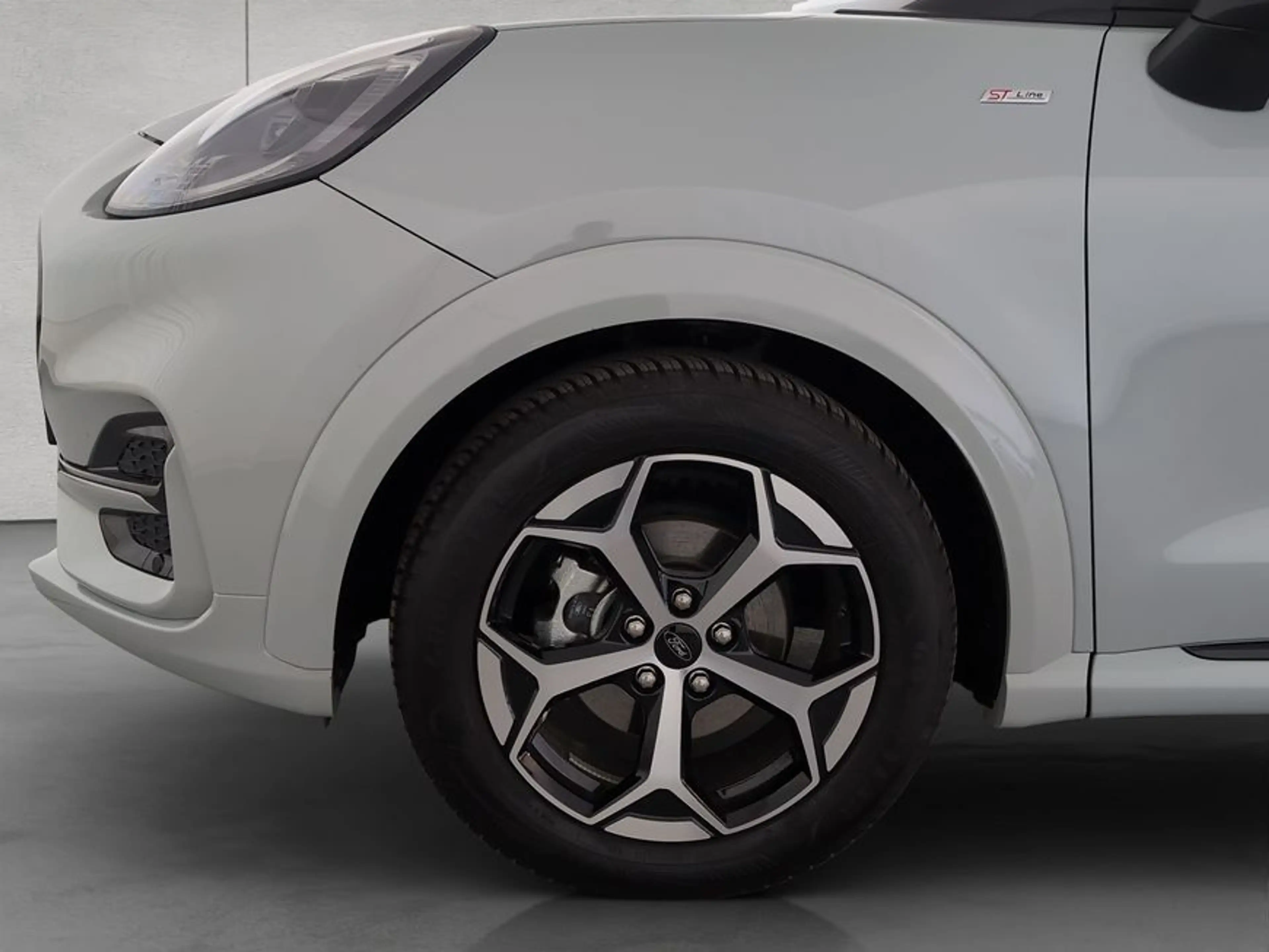 Ford Puma 1.0 EcoBoost Hybrid Aut. ST-LINE X +LED-MATRI — photo 26
