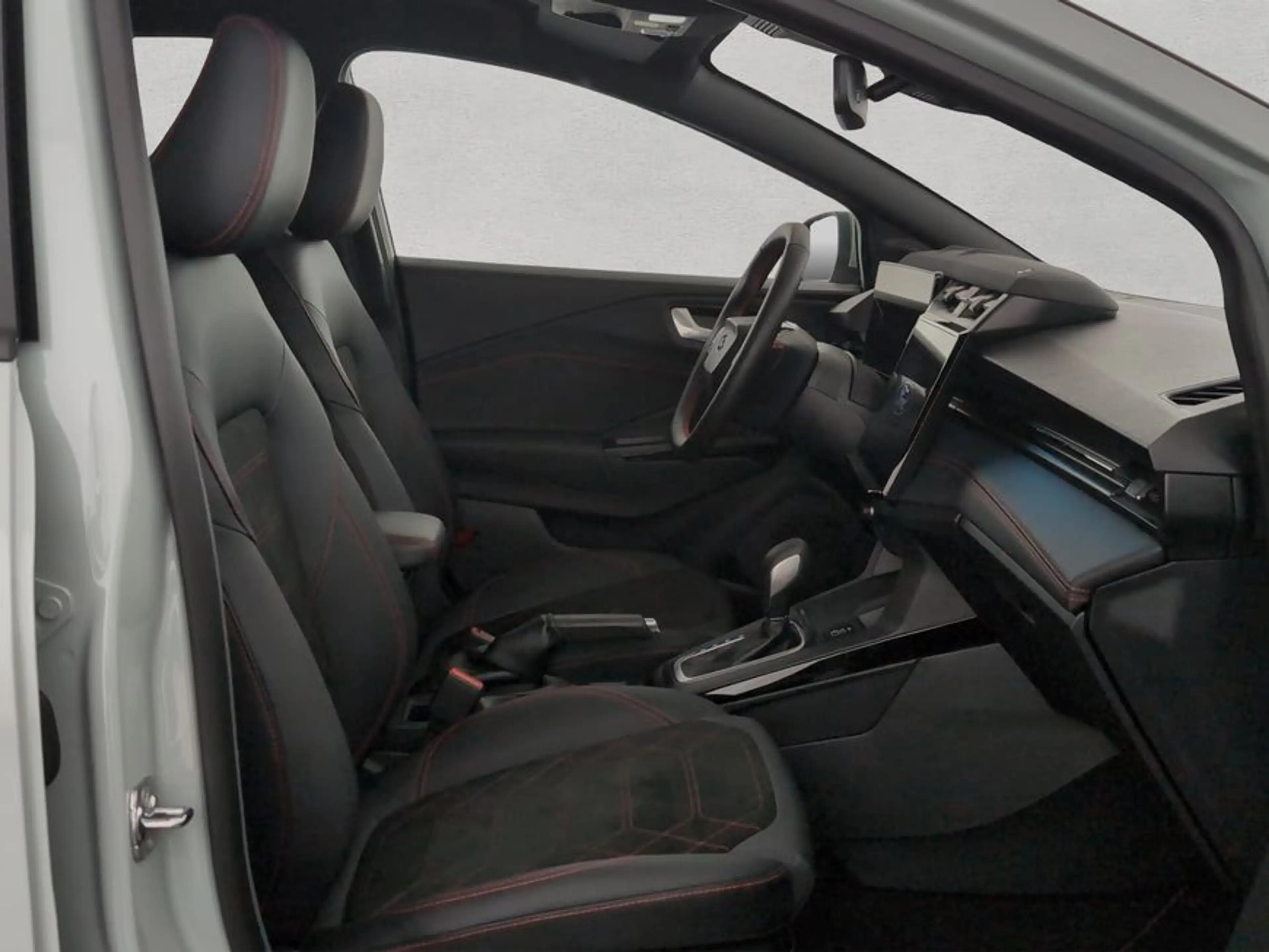 Ford Puma 1.0 EcoBoost Hybrid Aut. ST-LINE X +LED-MATRI — photo 19