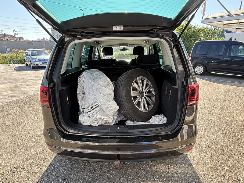 SEAT Alhambra Stylance 2,0 TDI*XENON*AHK*TEMPO*NAVI*KAMERA — photo 5