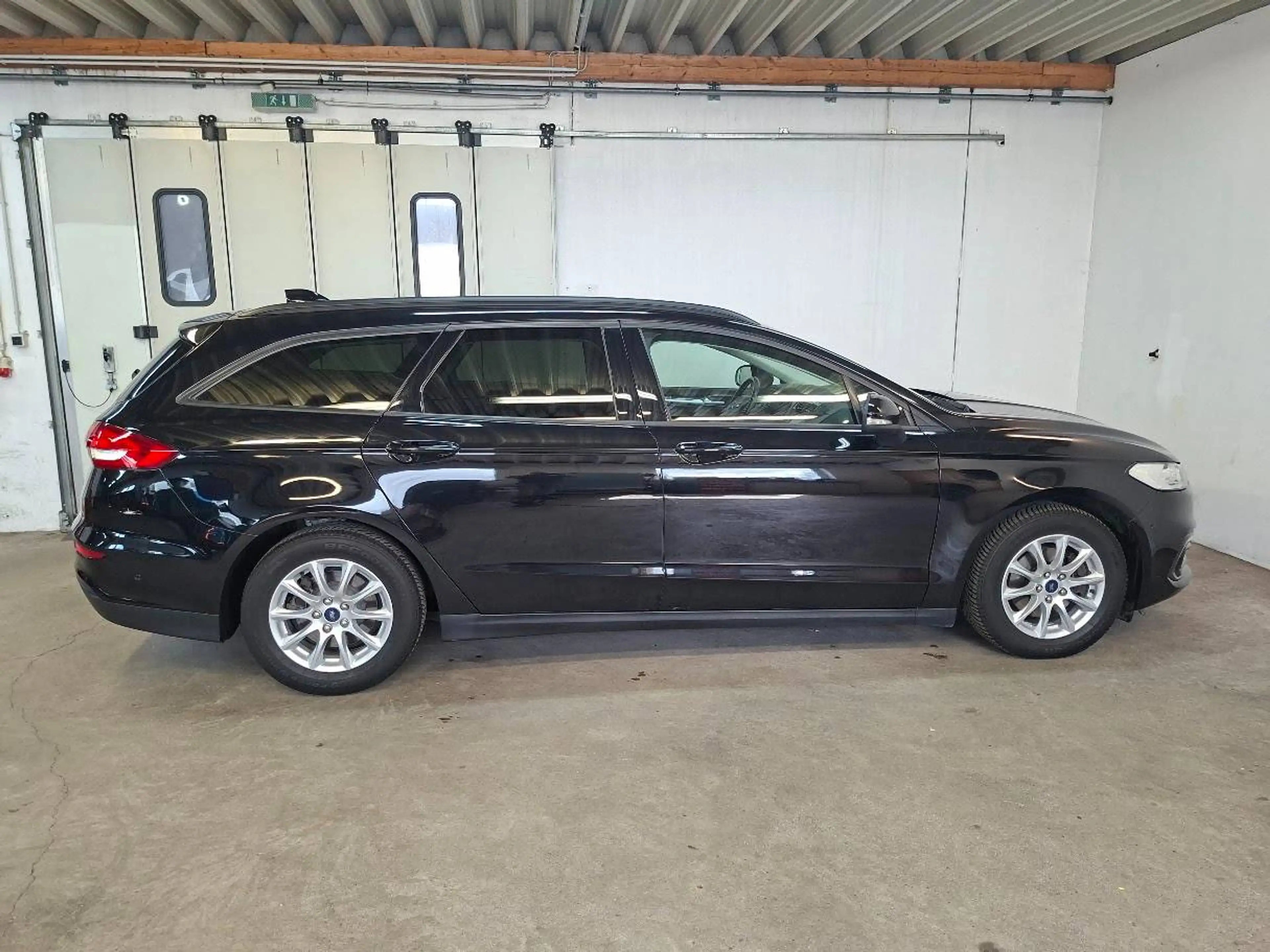 Ford Mondeo Business, AHK, Kamera — photo 5