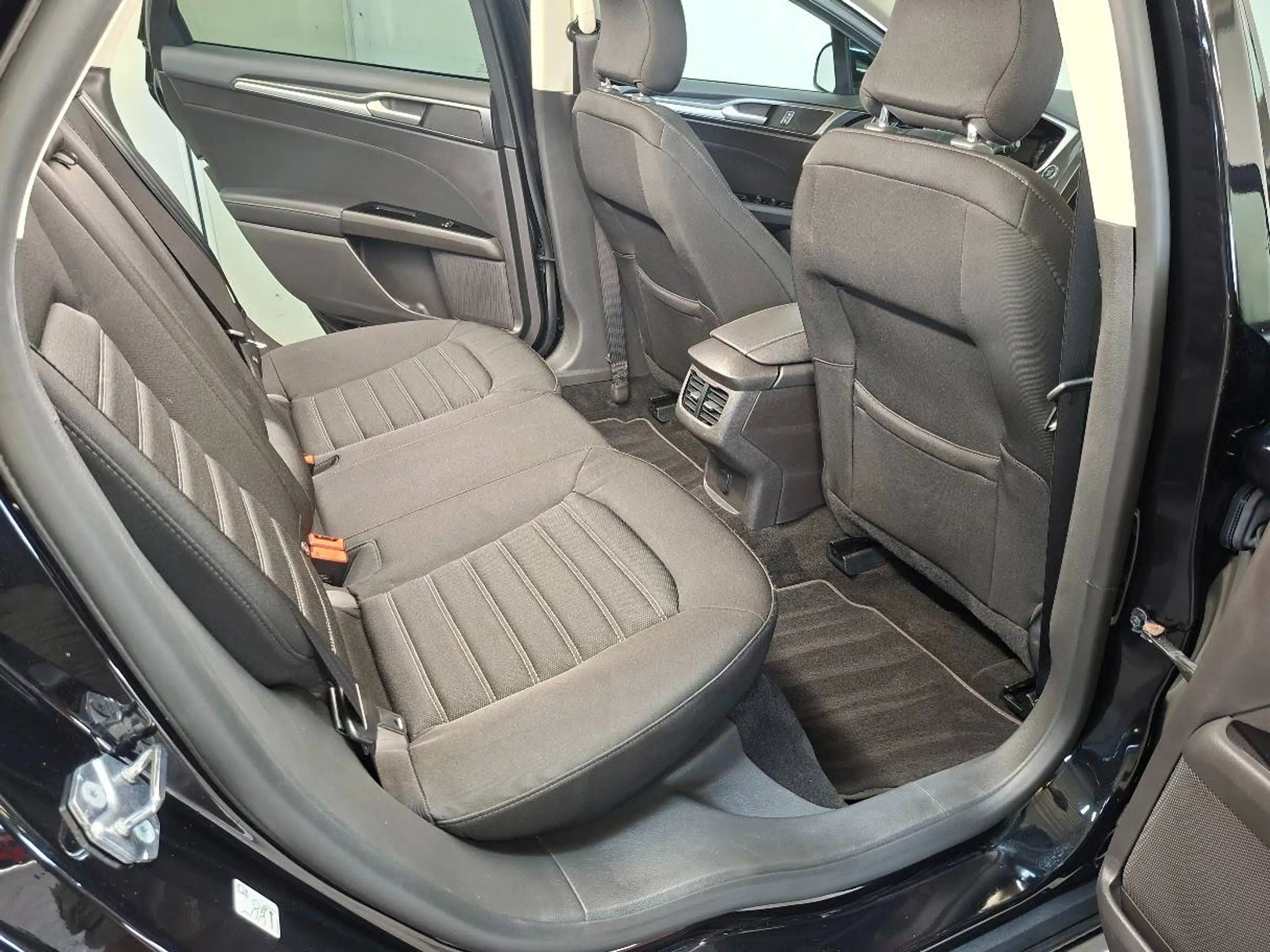 Ford Mondeo Business, AHK, Kamera — photo 11