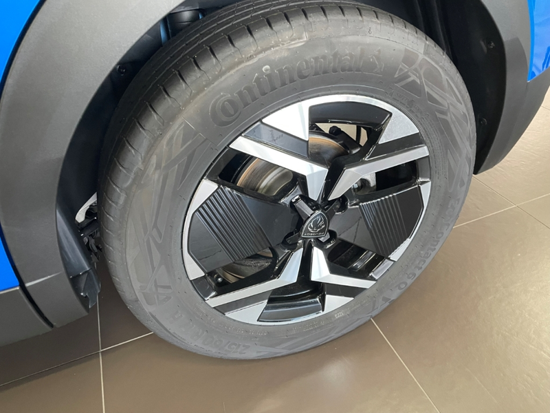 Peugeot 2008 e- Allure 156 LED SITZHEIZUNG Klimaautom. — photo 12