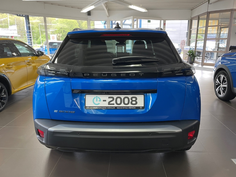 Peugeot 2008 e- Allure 156 LED SITZHEIZUNG Klimaautom. — photo 4