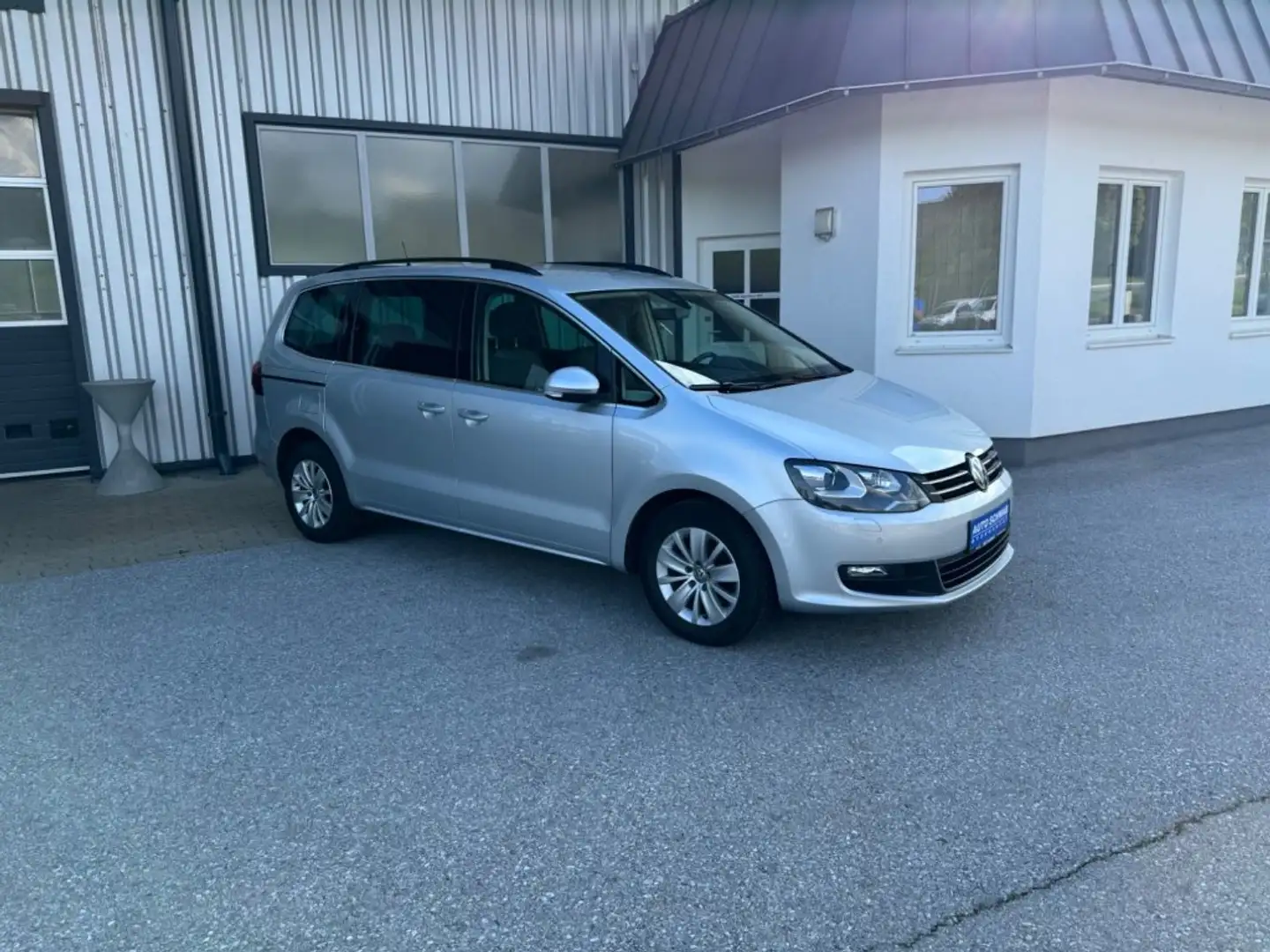 Volkswagen Sharan CL TDI SCR 4-motion DSG *NAVI,STANDHEIZUNG* Plateado - 1