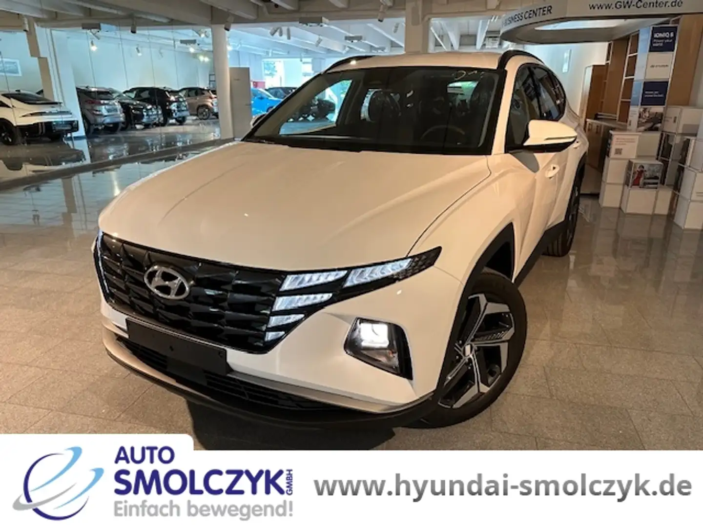 Hyundai TUCSON 1.6 4WD PLUG-IN HYBRID NAVI+SMART SENSE Weiß - 1