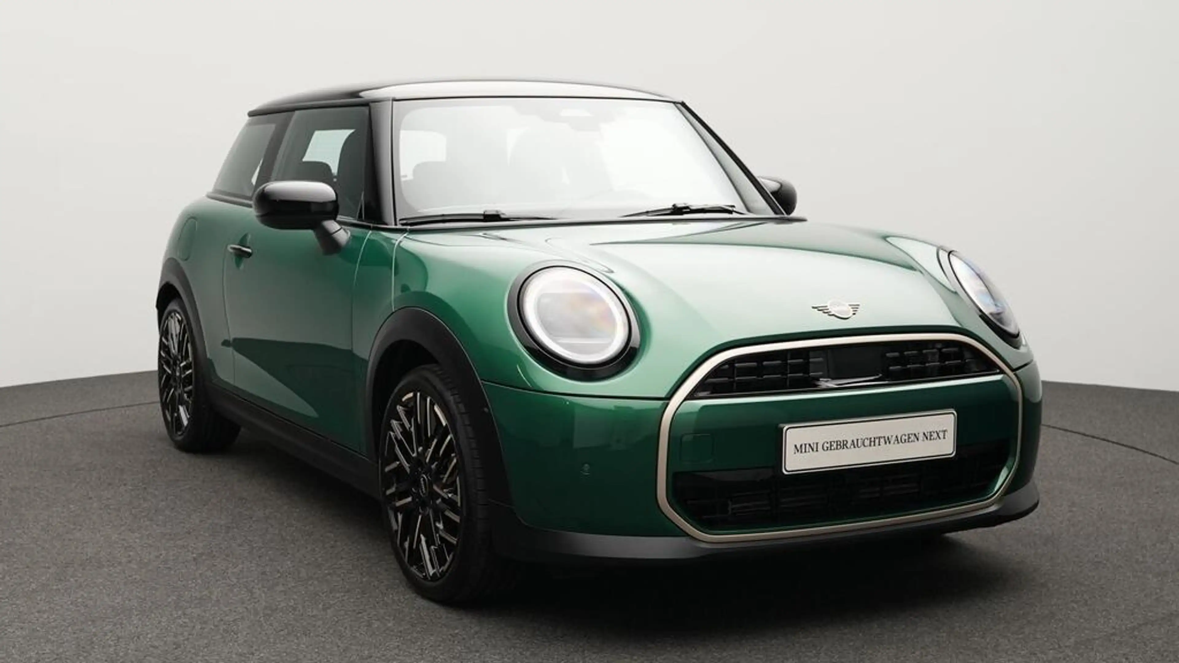 MINI Cooper C Favoured Trim — photo 14