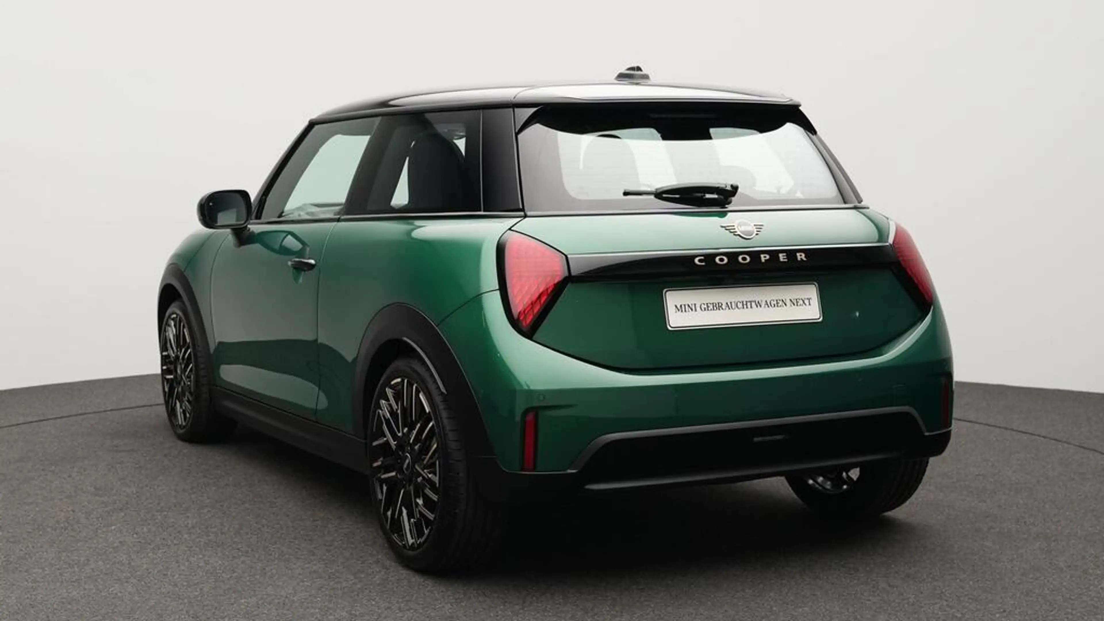 MINI Cooper C Favoured Trim — photo 6