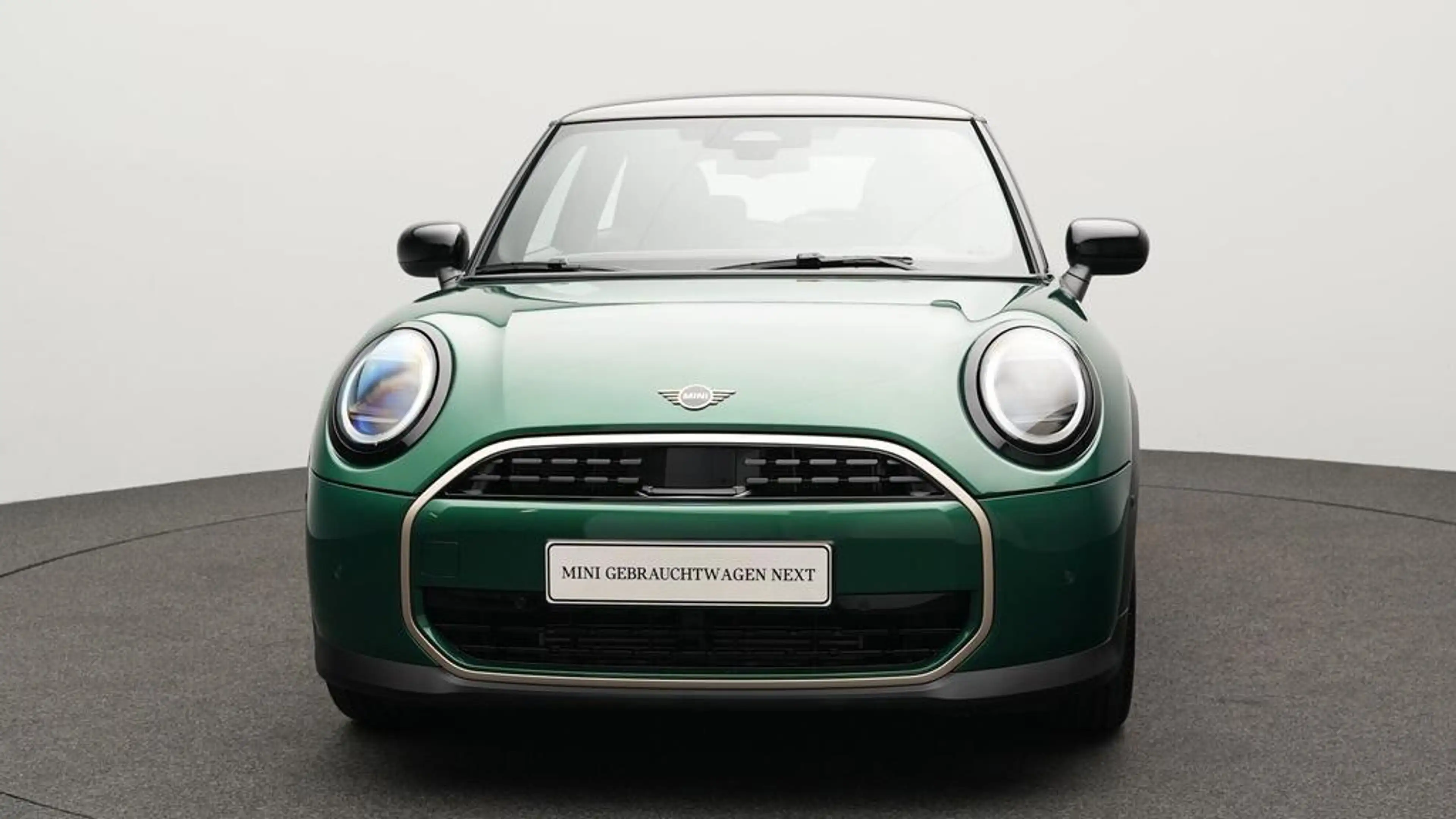 MINI Cooper C Favoured Trim — photo 15