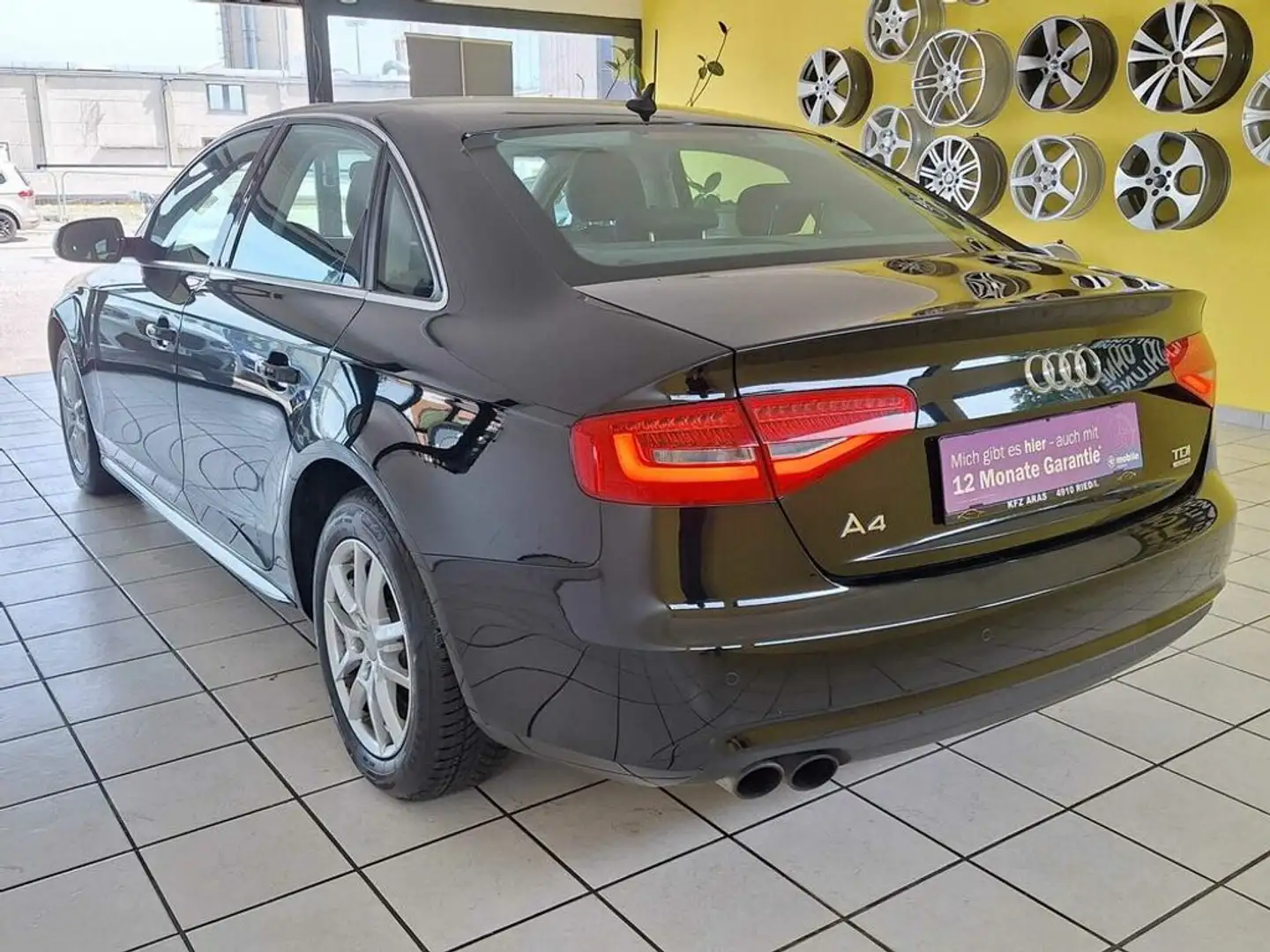 Audi A4 Quattro 2.BESITZ, GUTER ZUSTAND, PDC, KLIMA Zwart - 2