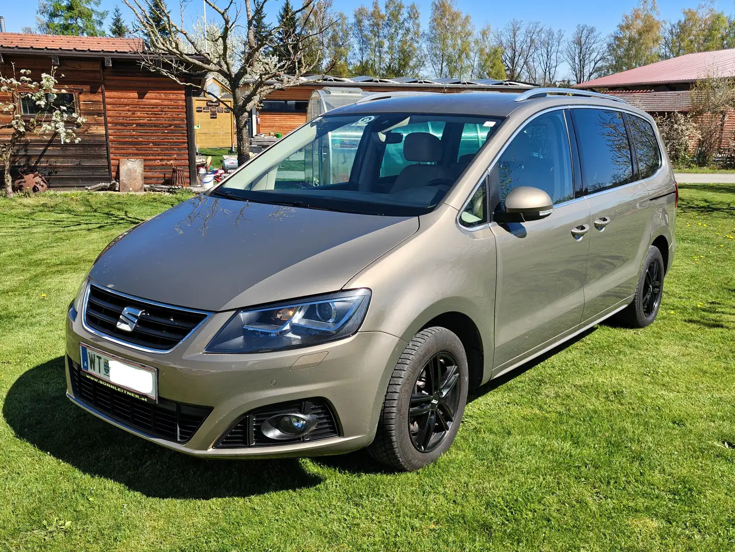 SEAT Alhambra Alhambra Executive Plus 2,0 TDI CR DSG Executive Plus Bronze - 1
