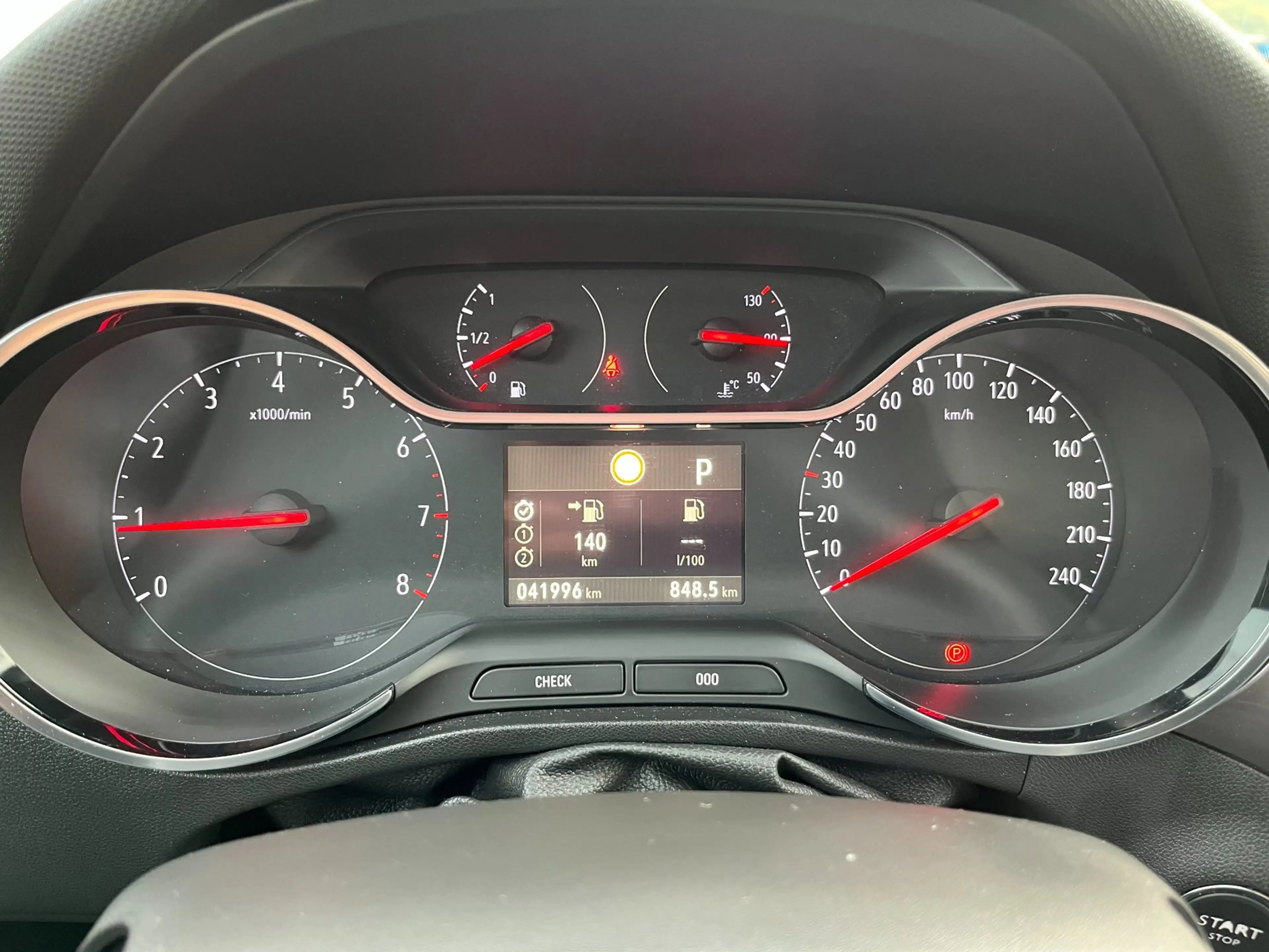 Opel Crossland X 1.2 Turbo Innovation — photo 14