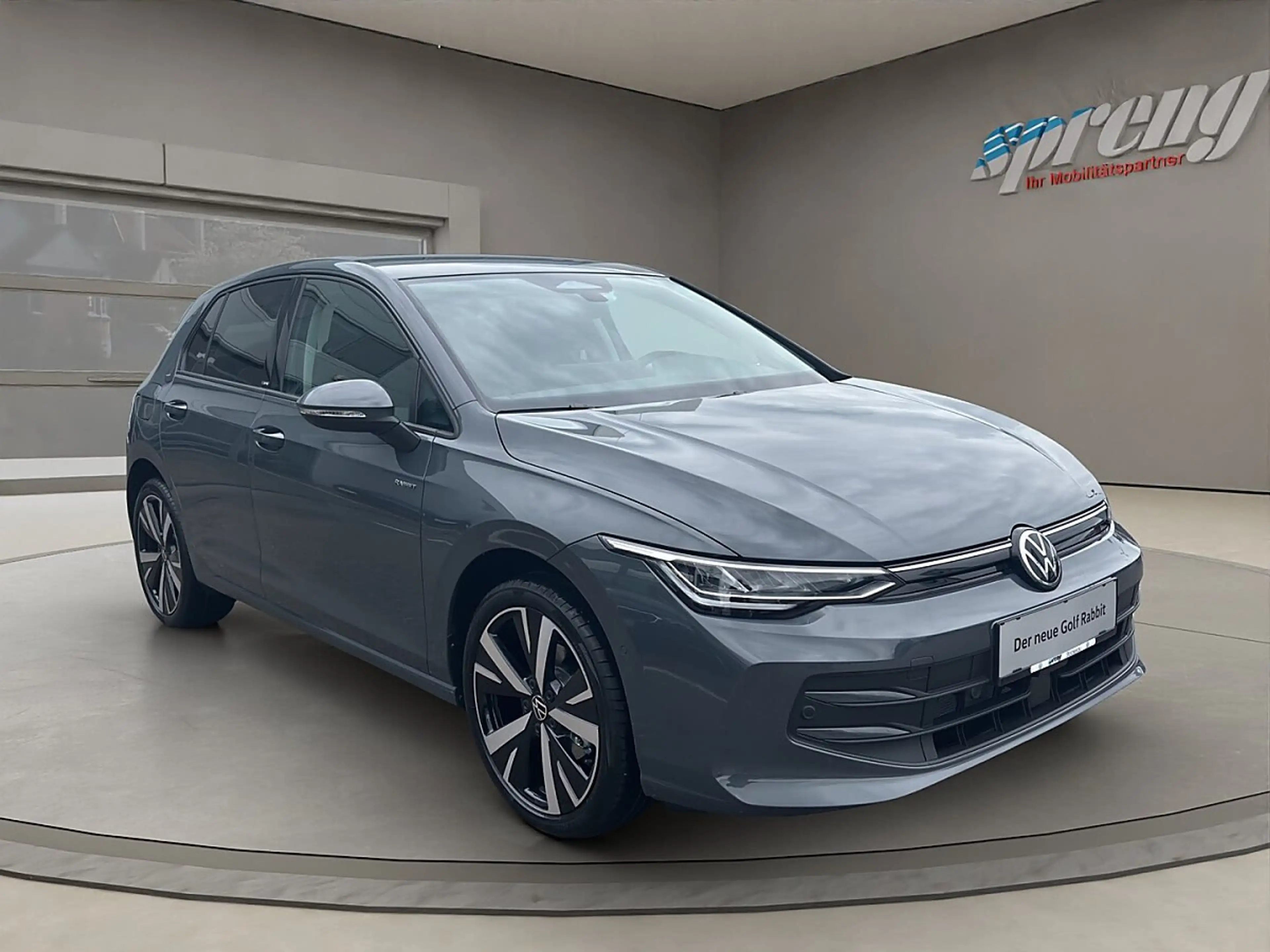 Volkswagen Golf R abbit mHEV DSG — photo 3
