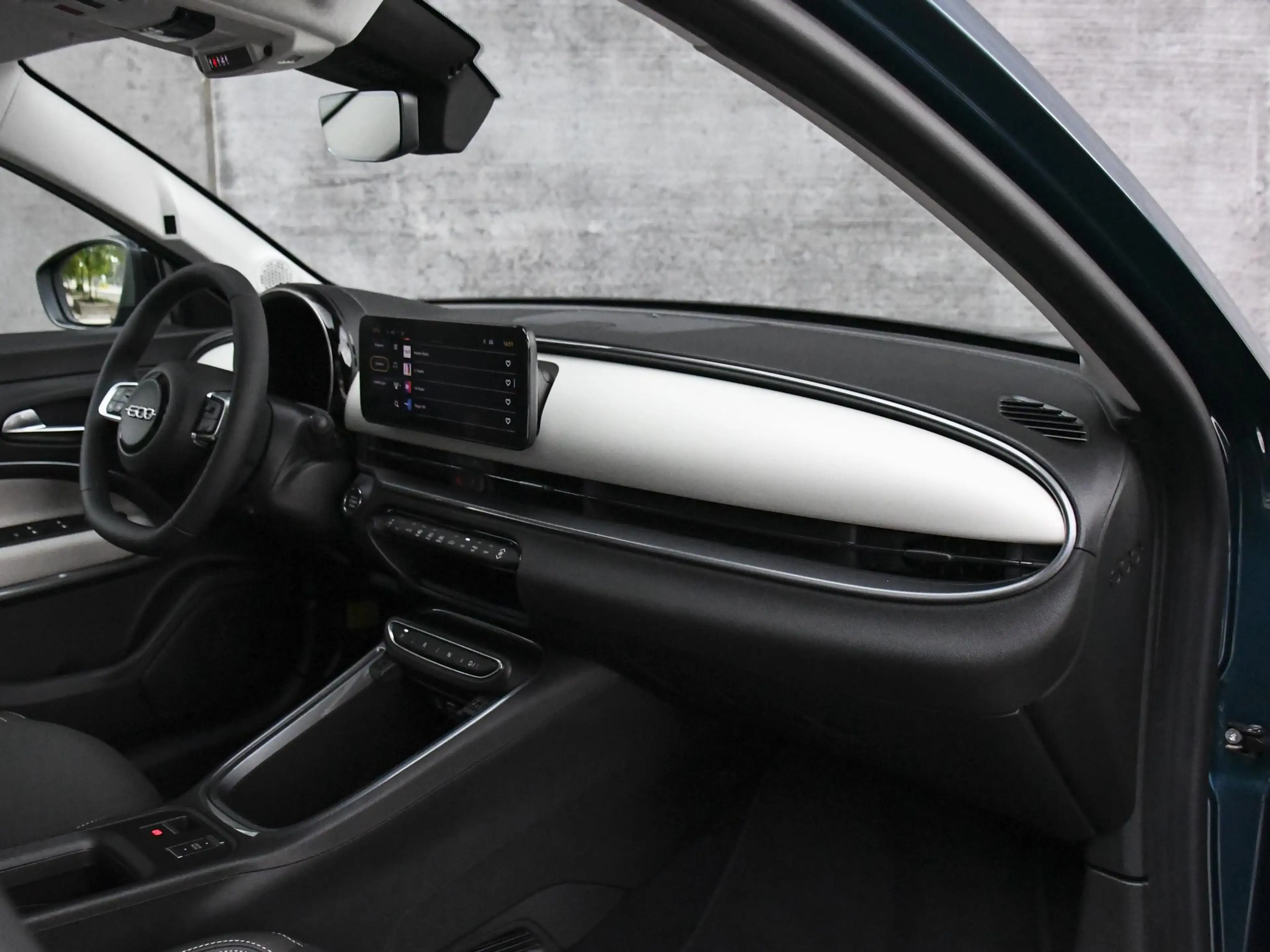 Fiat 600e La Prima 54 kWh 156pk Automaat MASSAGE | 18''LM | — photo 10