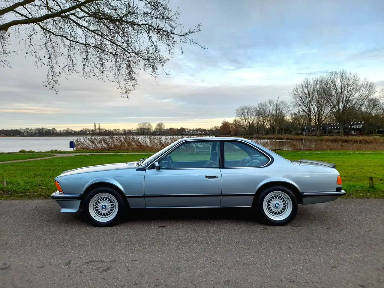 BMW 635 CSi, foto 7