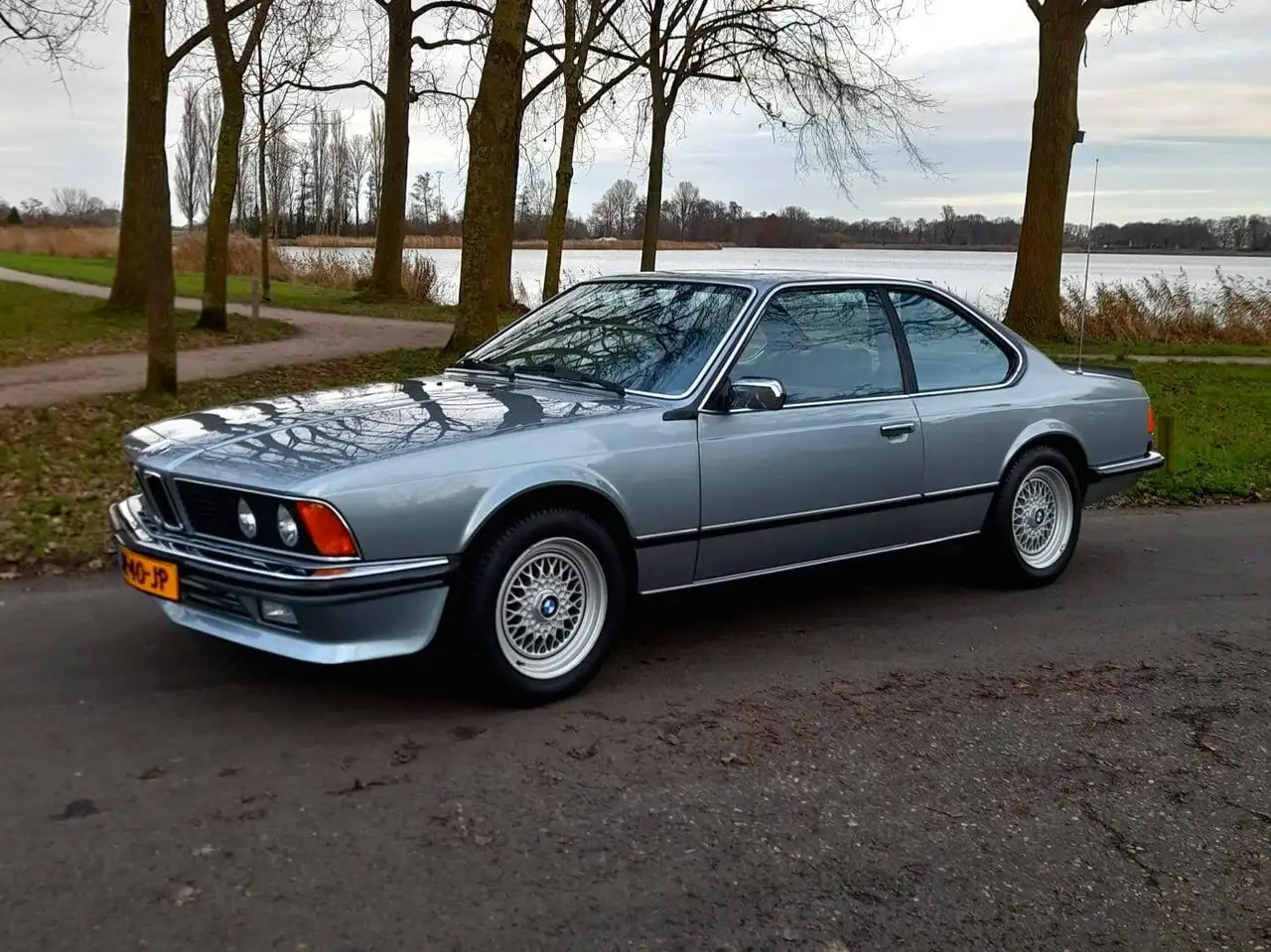 BMW 635 CSi, foto 2