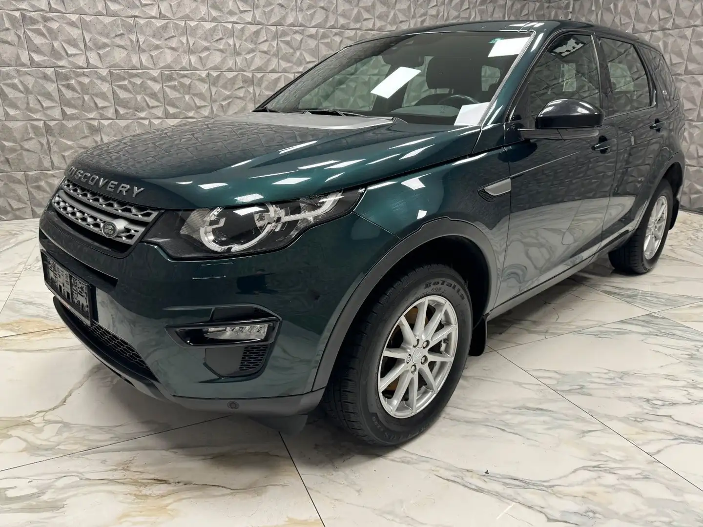 Land Rover Discovery Sport AWD***AUTO STARTET NICHT *** Grün - 1