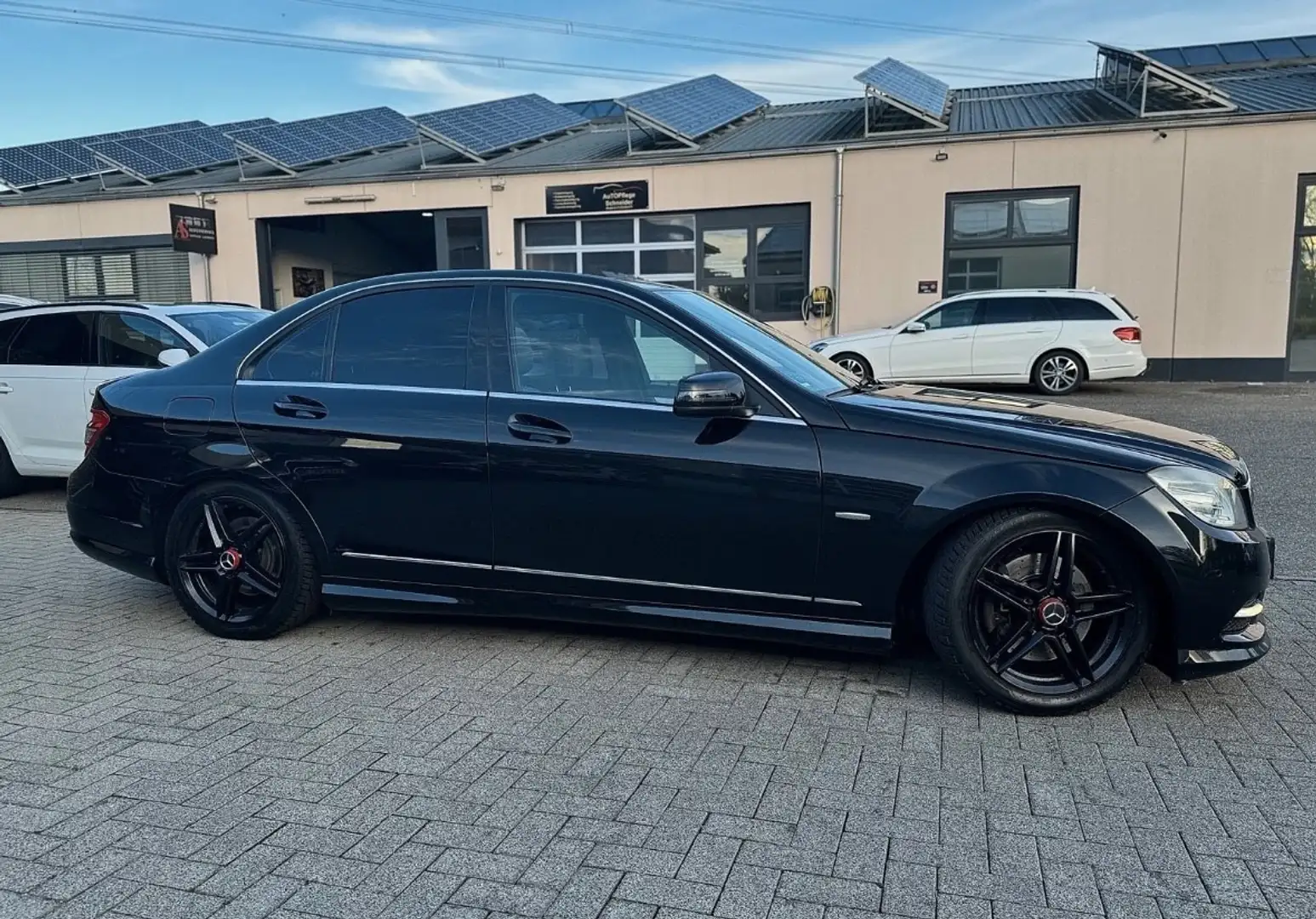 Mercedes-Benz C 300 7G-TRONIC Avantgarde Noir - 2