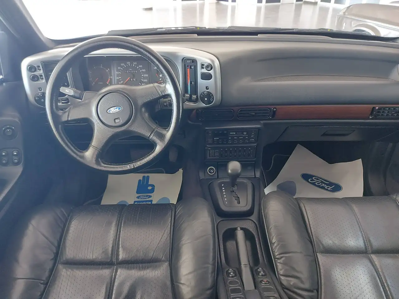 Ford Scorpio COSWORTH 2.9i 24v Ghia, foto 9