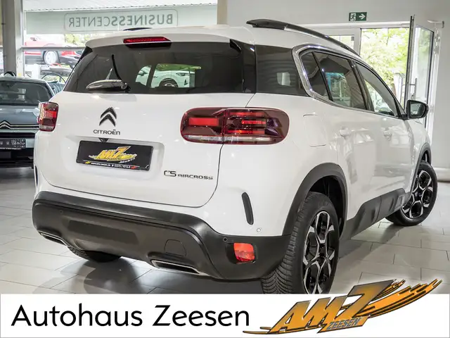 Citroen C5 Aircross view 3
