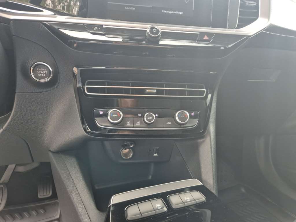 Opel Mokka E