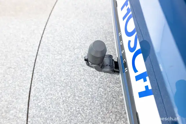 Volkswagen Golf view 9