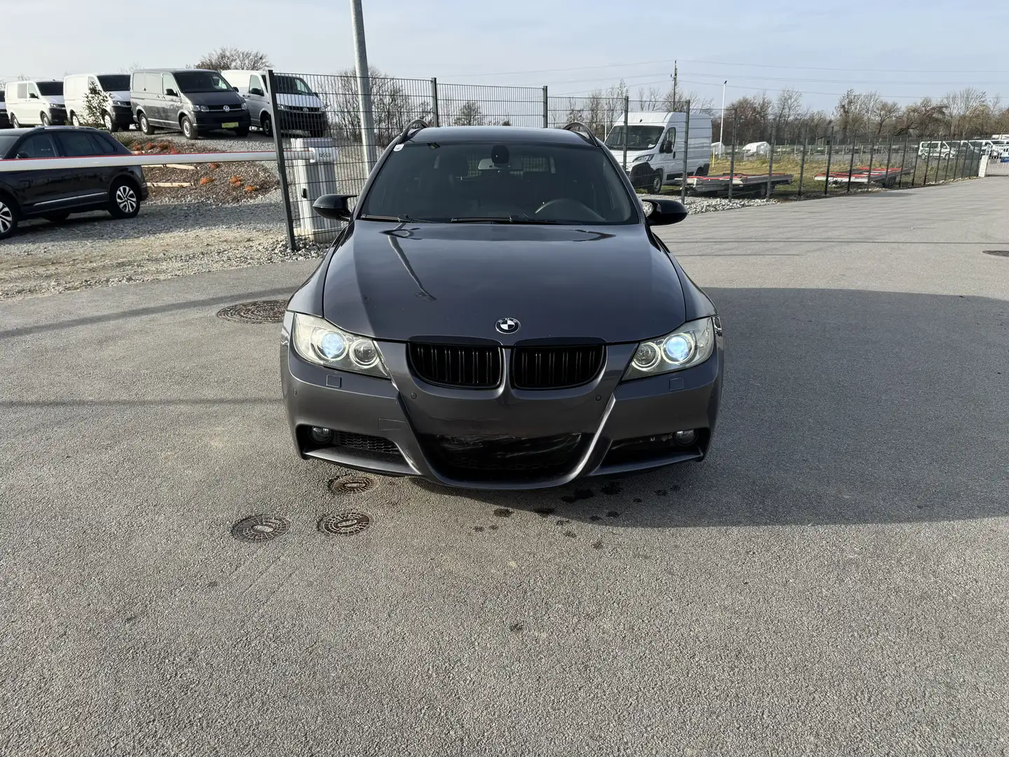 BMW 320 320d touring Aut. - 1