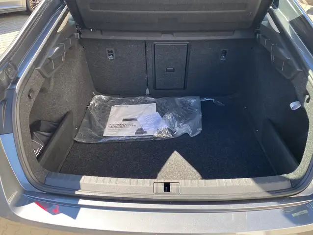 Skoda Octavia view 9