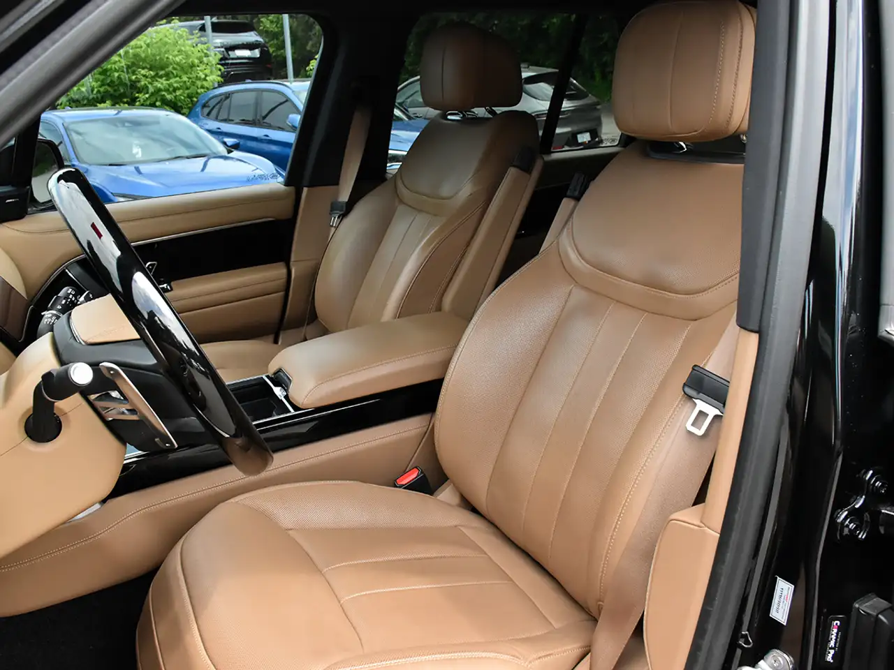 Land Rover Range Rover photo Land Rover Range Rover