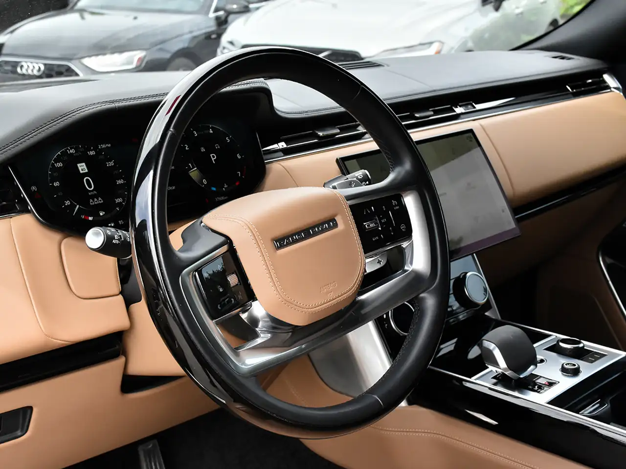 Land Rover Range Rover photo Land Rover Range Rover