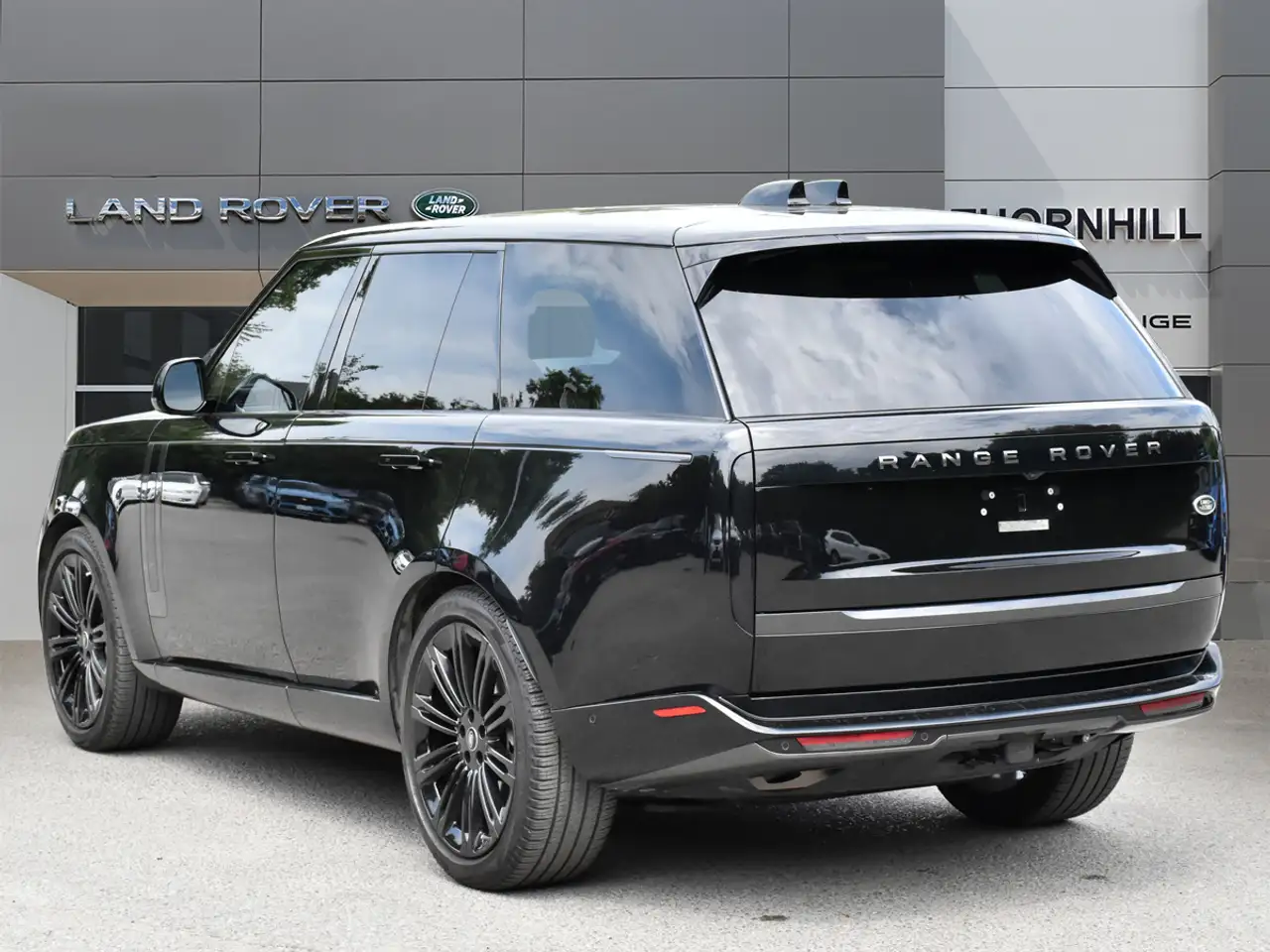 Land Rover Range Rover photo Land Rover Range Rover
