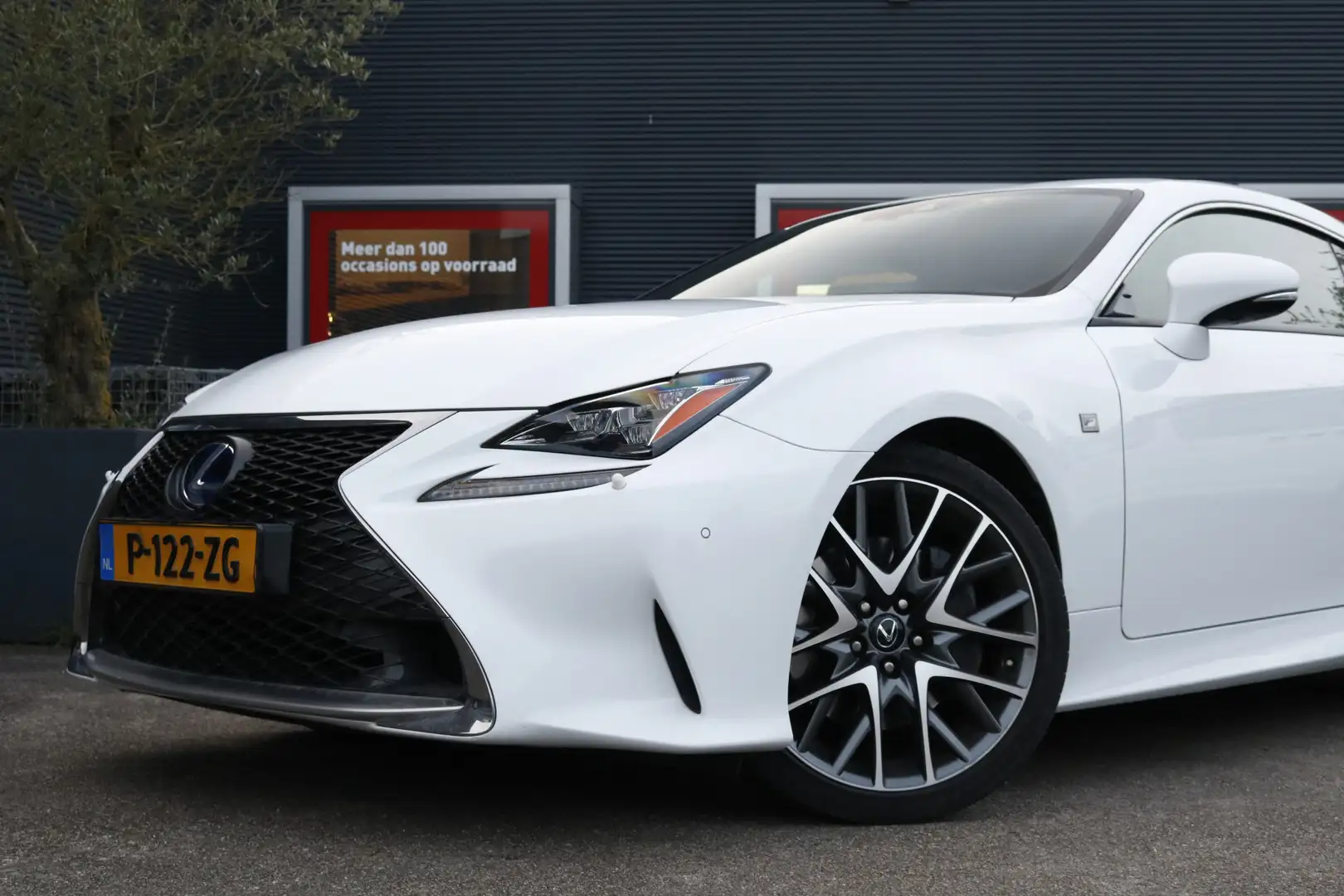 Lexus RC 300h F SPORT Line | Schuif kanteldak | Parelmoer lak | Wit - 2